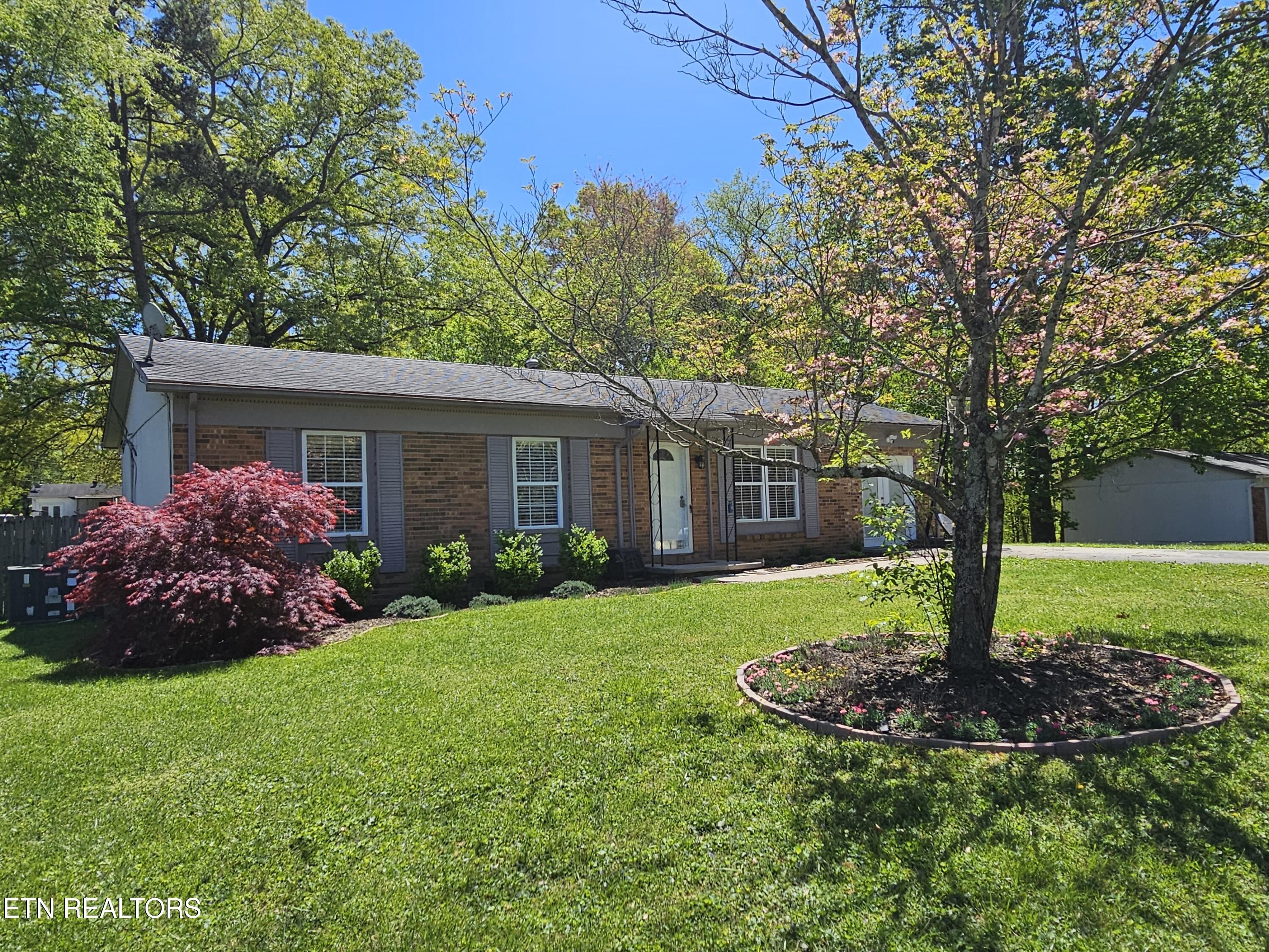 2328 Quail Hollow Road Knoxville TN 37923