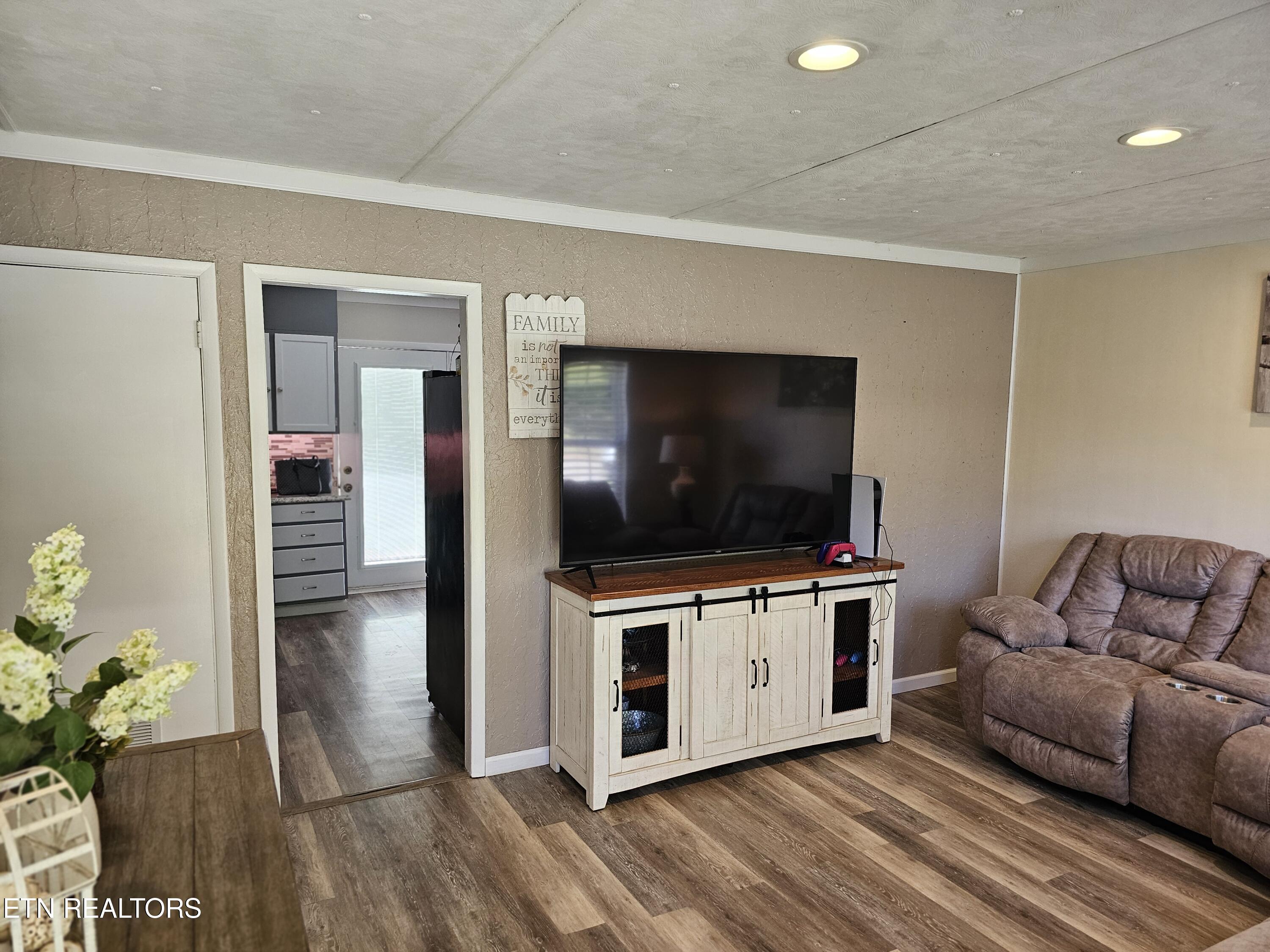 2328 Quail Hollow Road Knoxville TN 37923