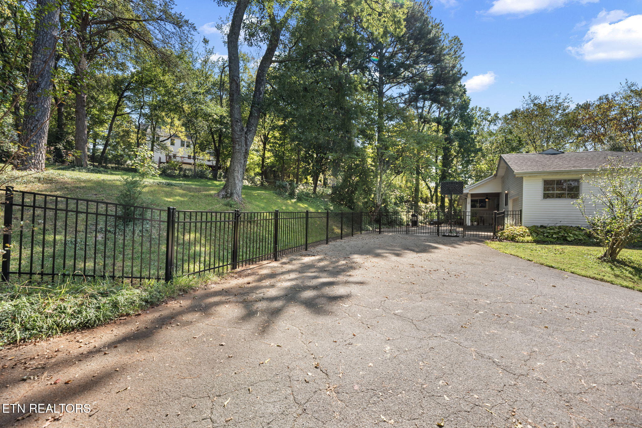 1108 Sharon Road Knoxville TN 37919