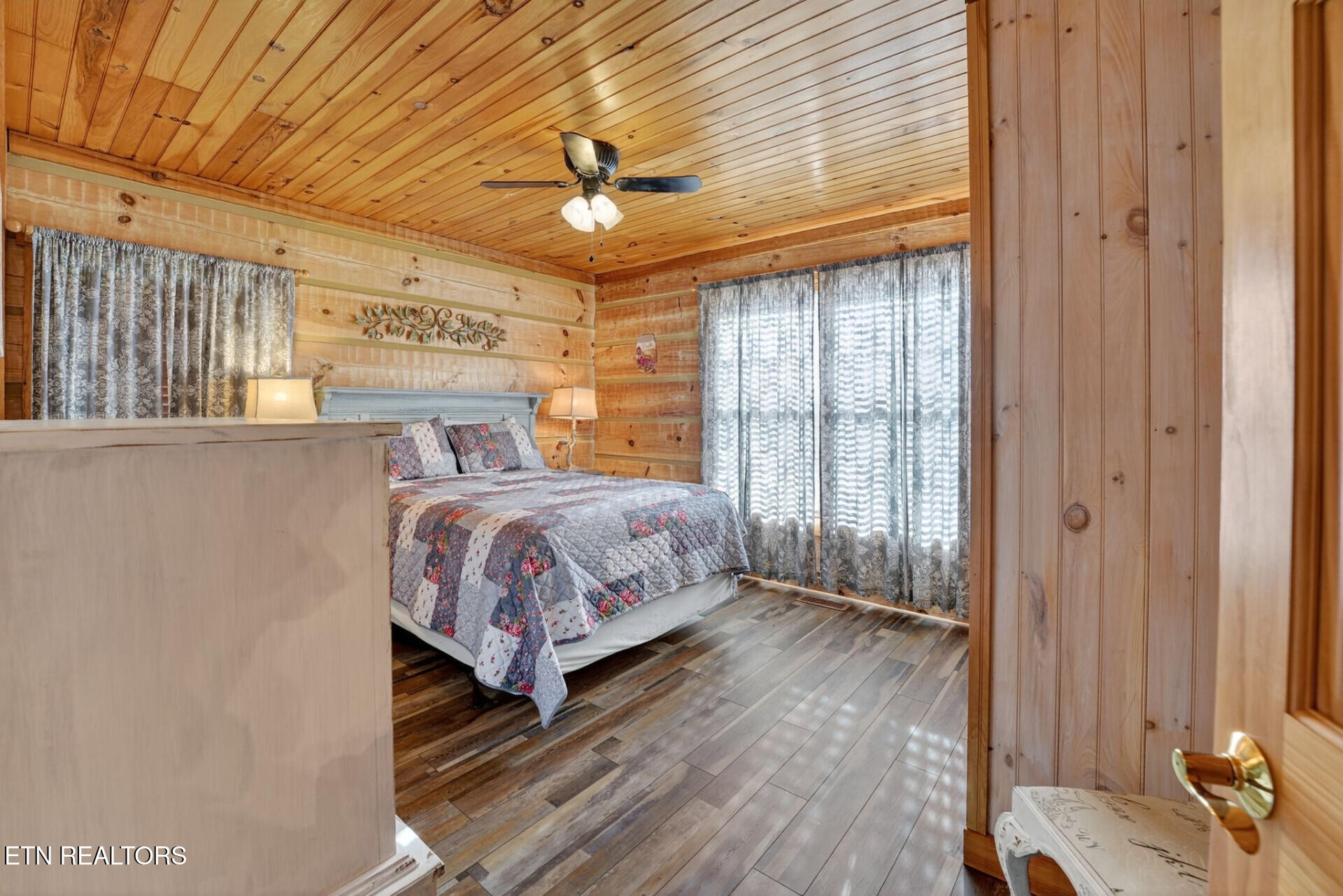 3508 Autumn Woods Lane Sevierville TN 37862