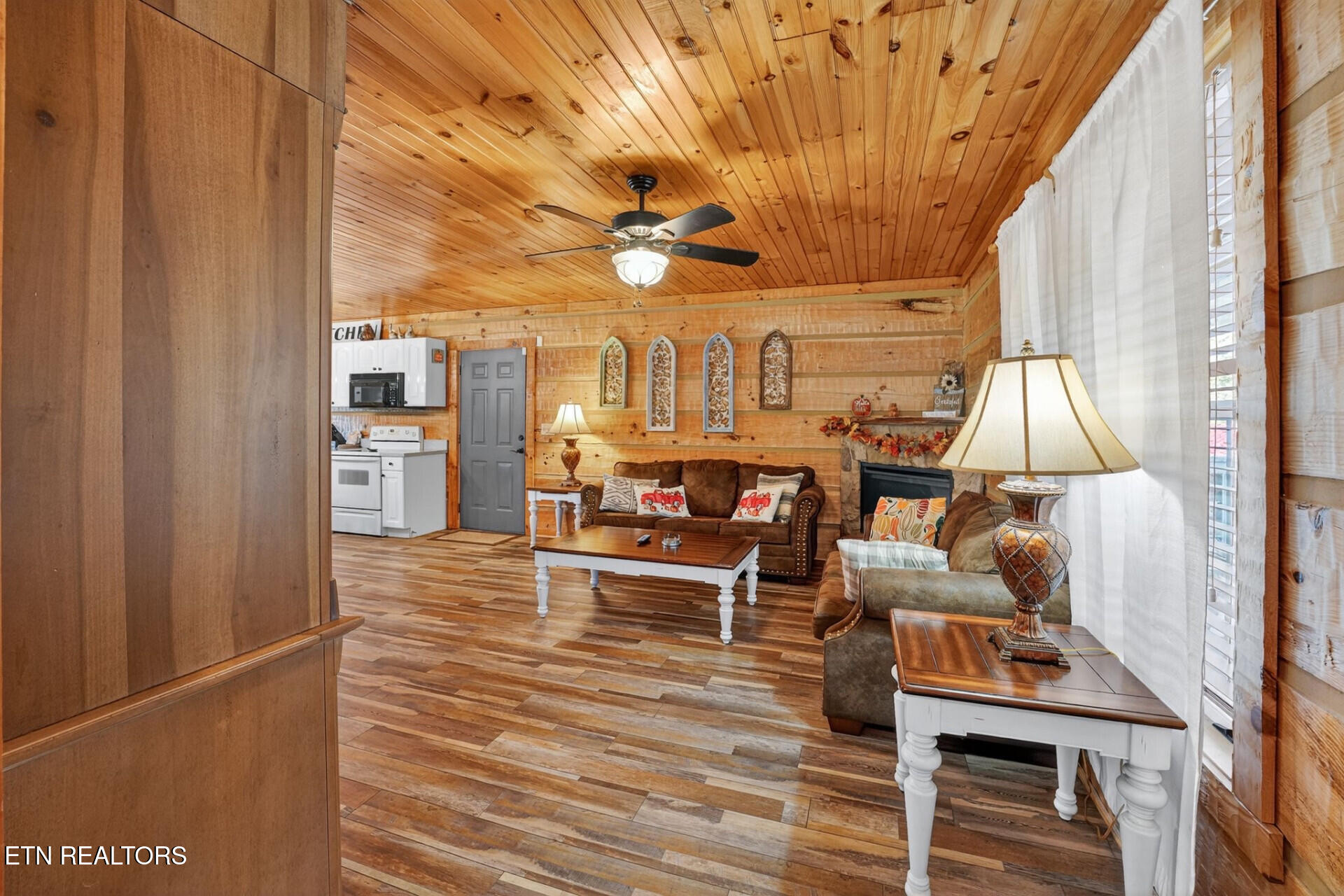 3508 Autumn Woods Lane Sevierville TN 37862