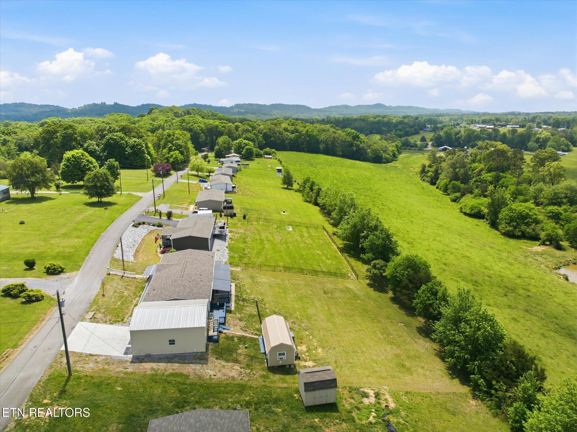 197 Woodby Fridley Road Sweetwater TN 37874