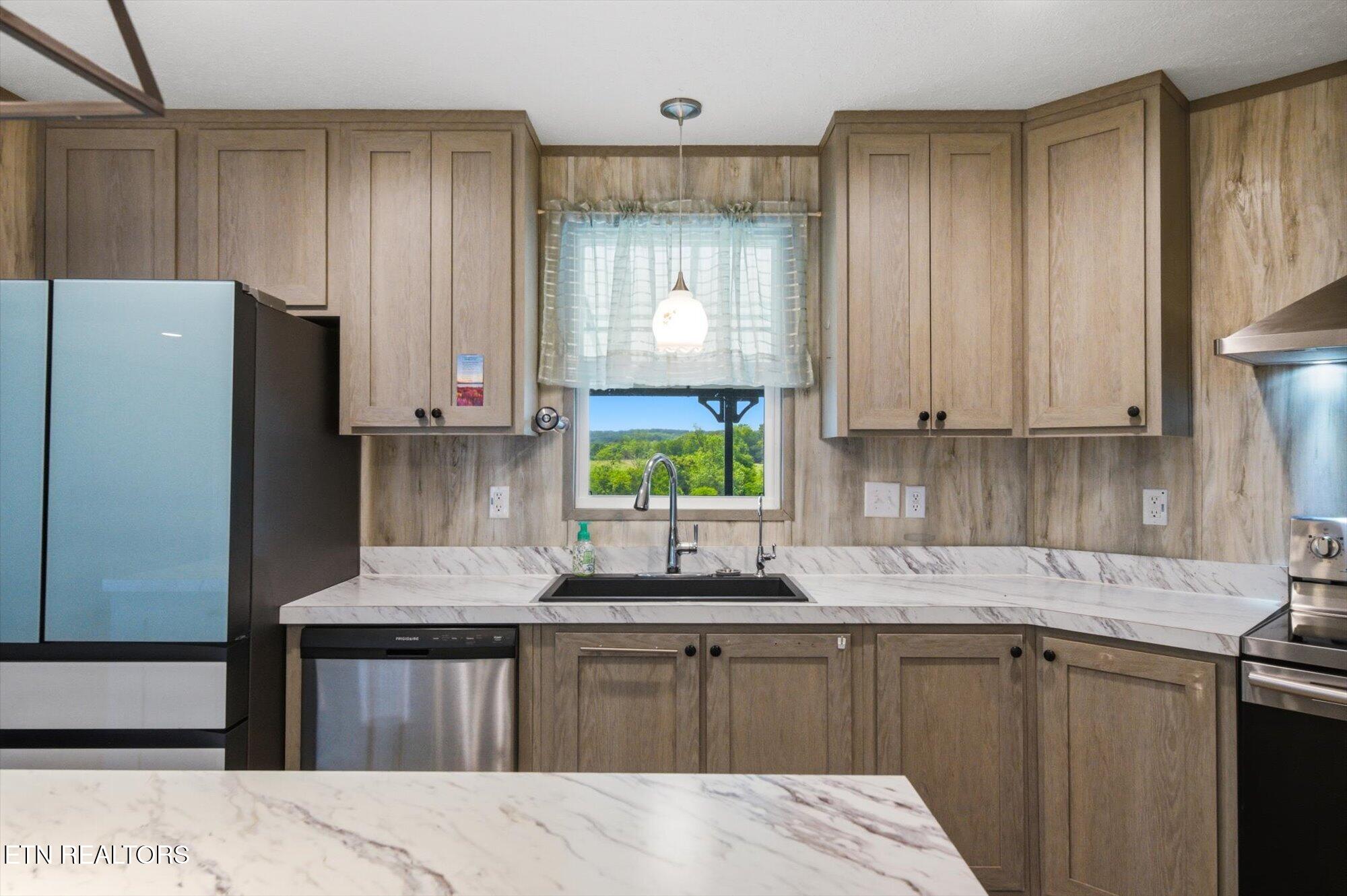 197 Woodby Fridley Road Sweetwater TN 37874