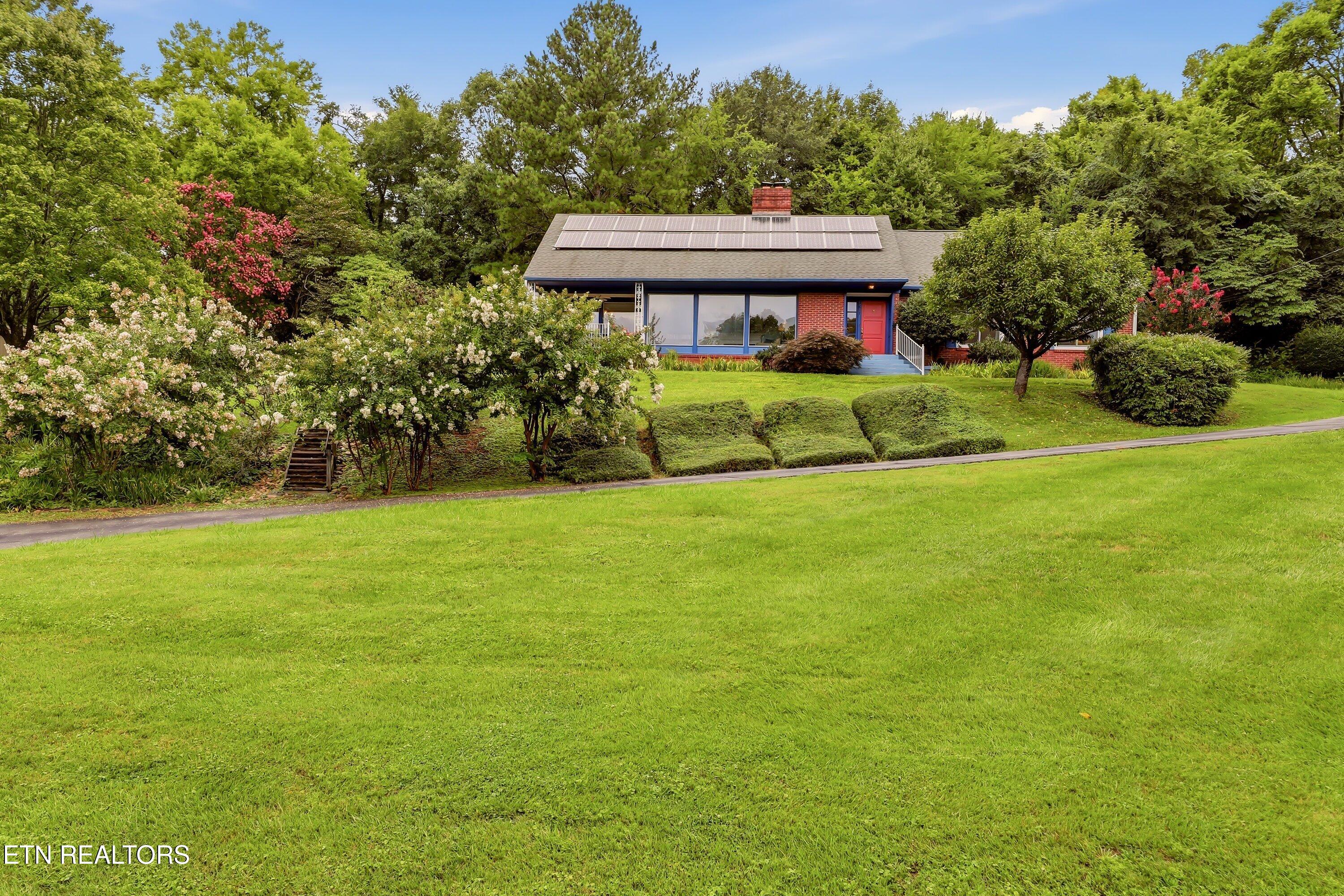 3617 Blow Drive Knoxville TN 37920