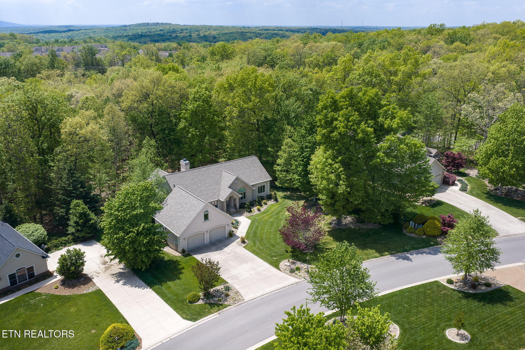 104 Hickory Ridge Lane Crossville TN 38558