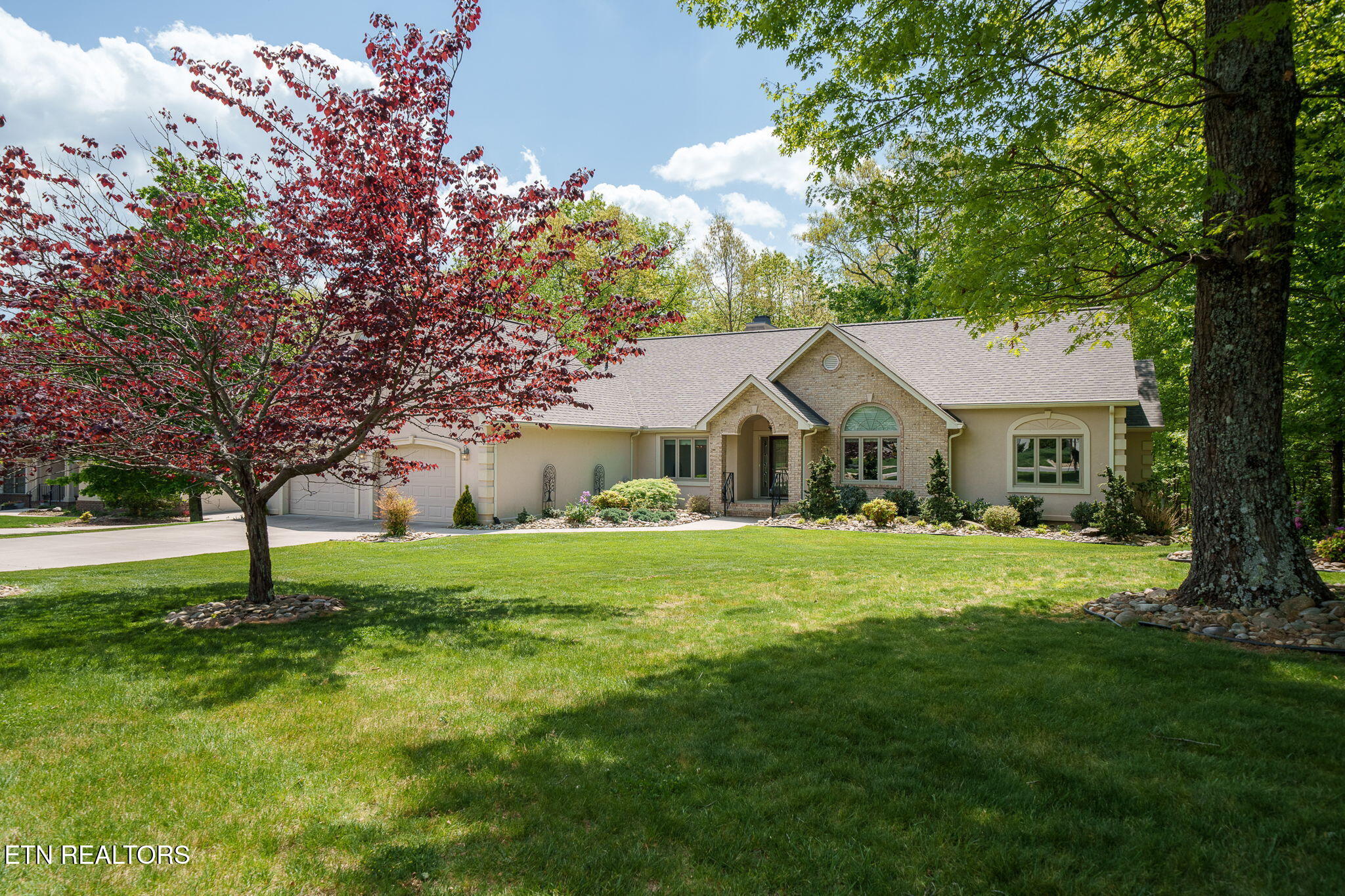 104 Hickory Ridge Lane Crossville TN 38558