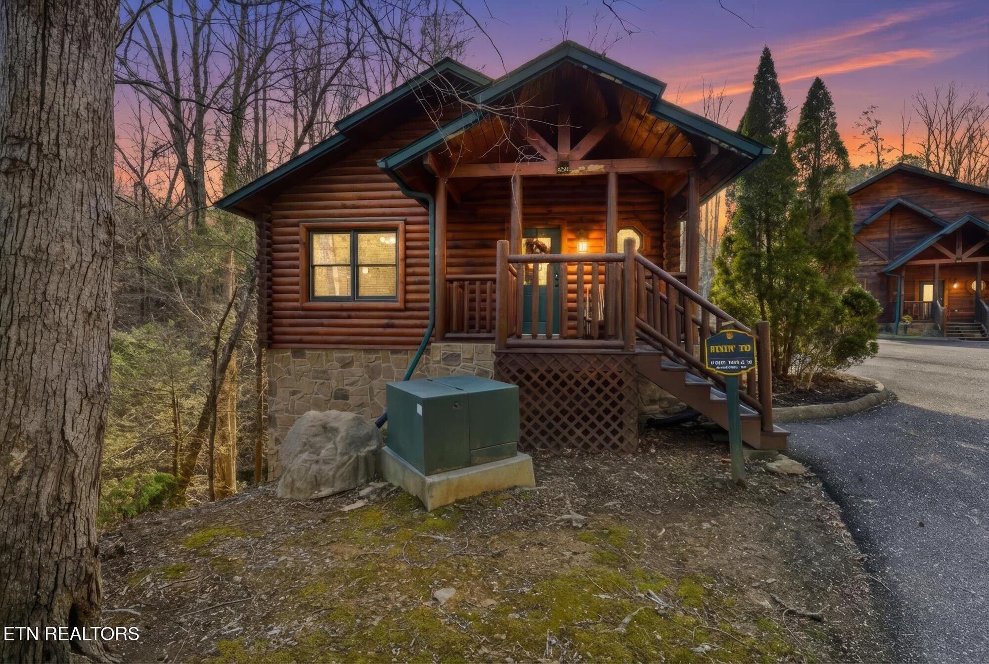 625 Gatlinburg Falls Way Gatlinburg TN 37738