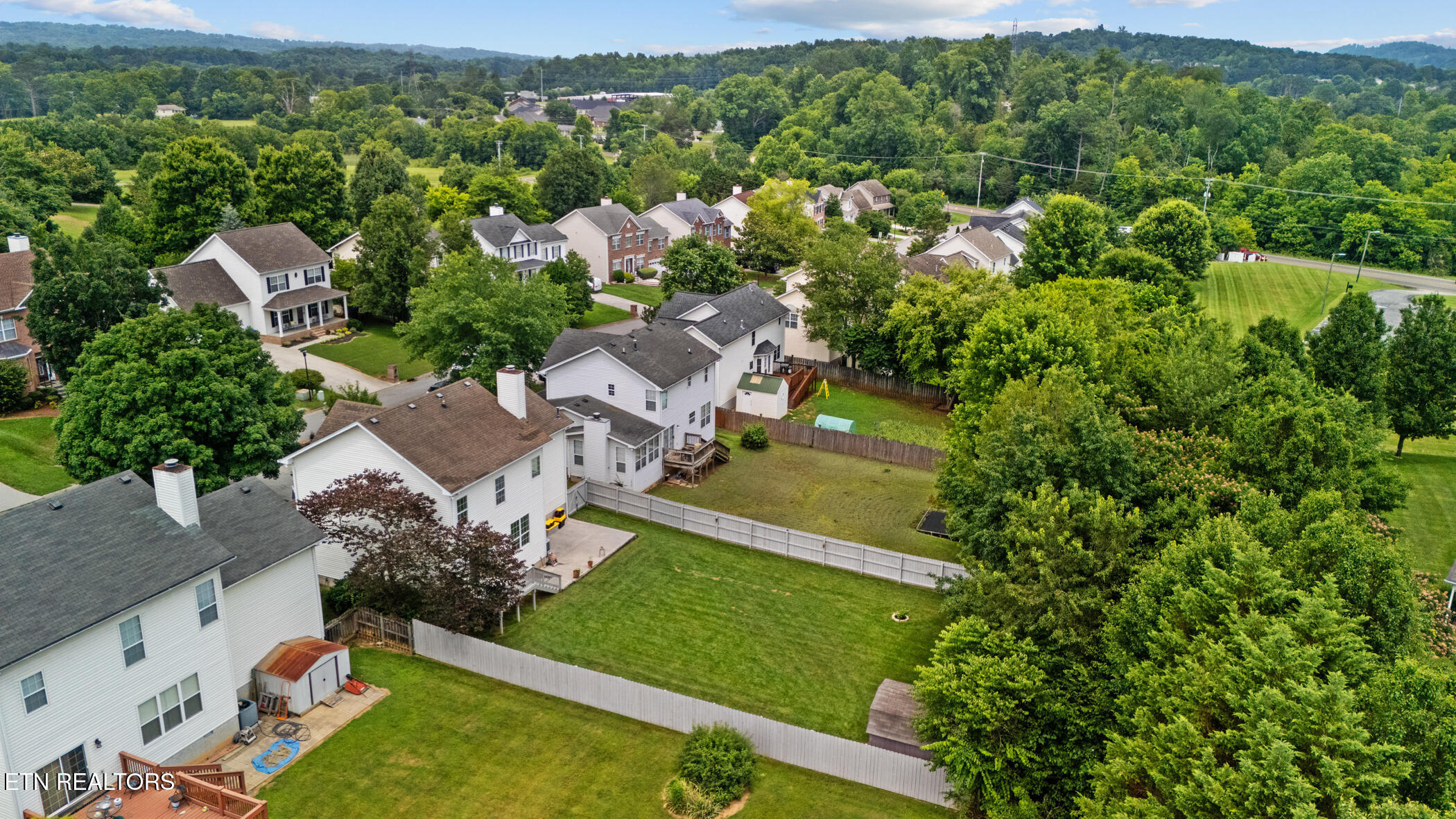 4340 Aylesbury Drive Knoxville TN 37918