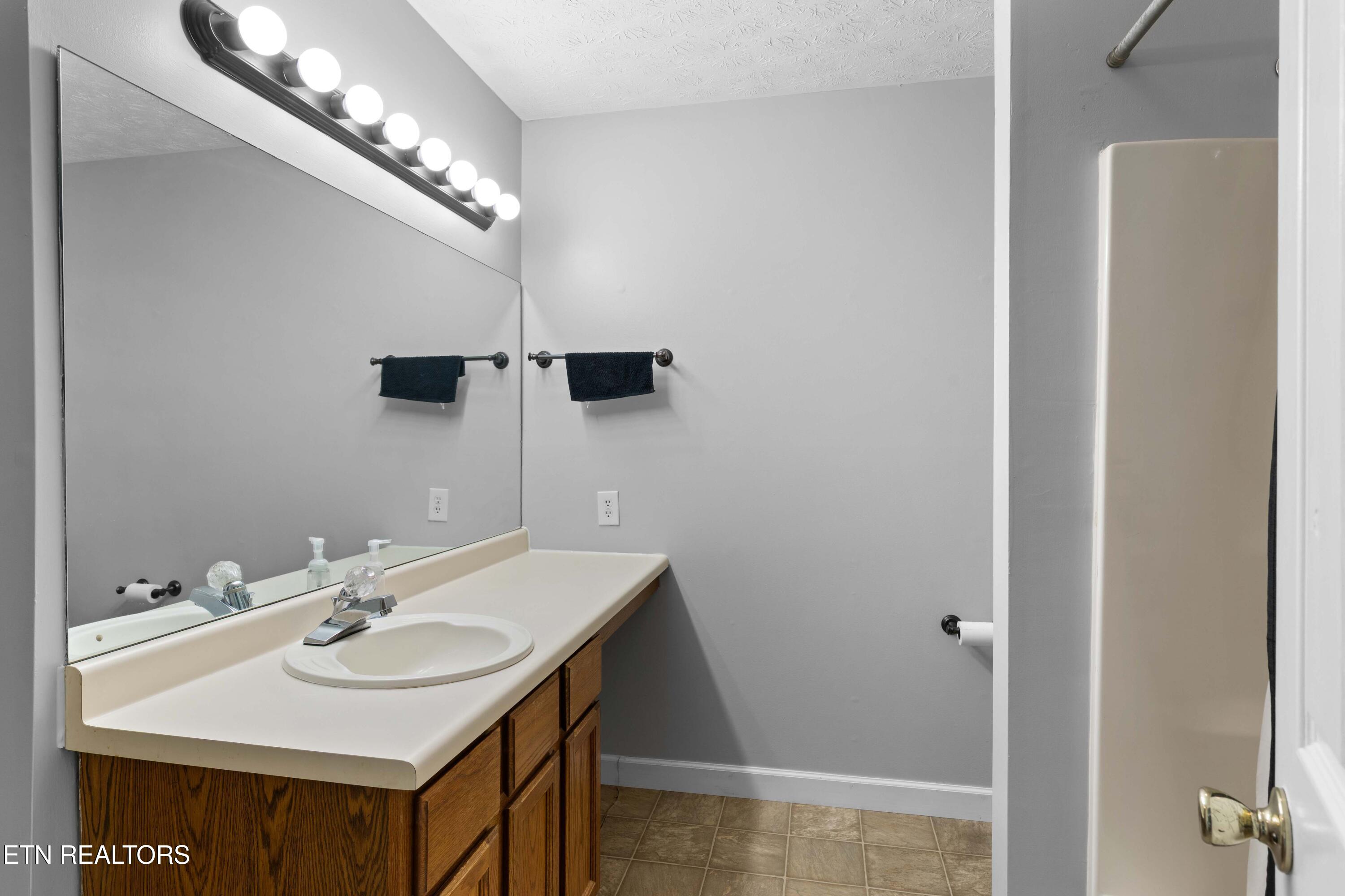 804 Olde Pioneer Trail Knoxville TN 37923