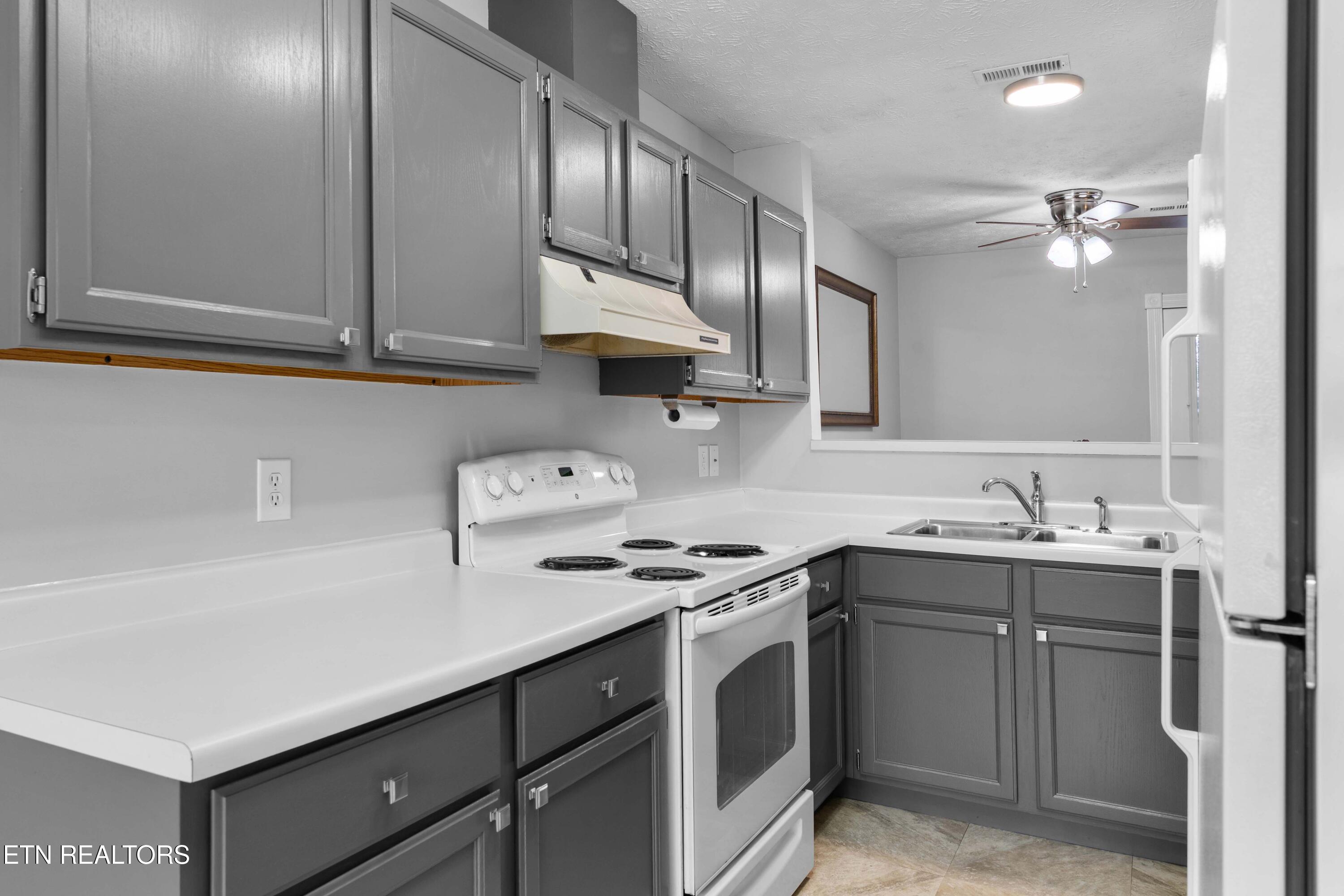 804 Olde Pioneer Trail Knoxville TN 37923