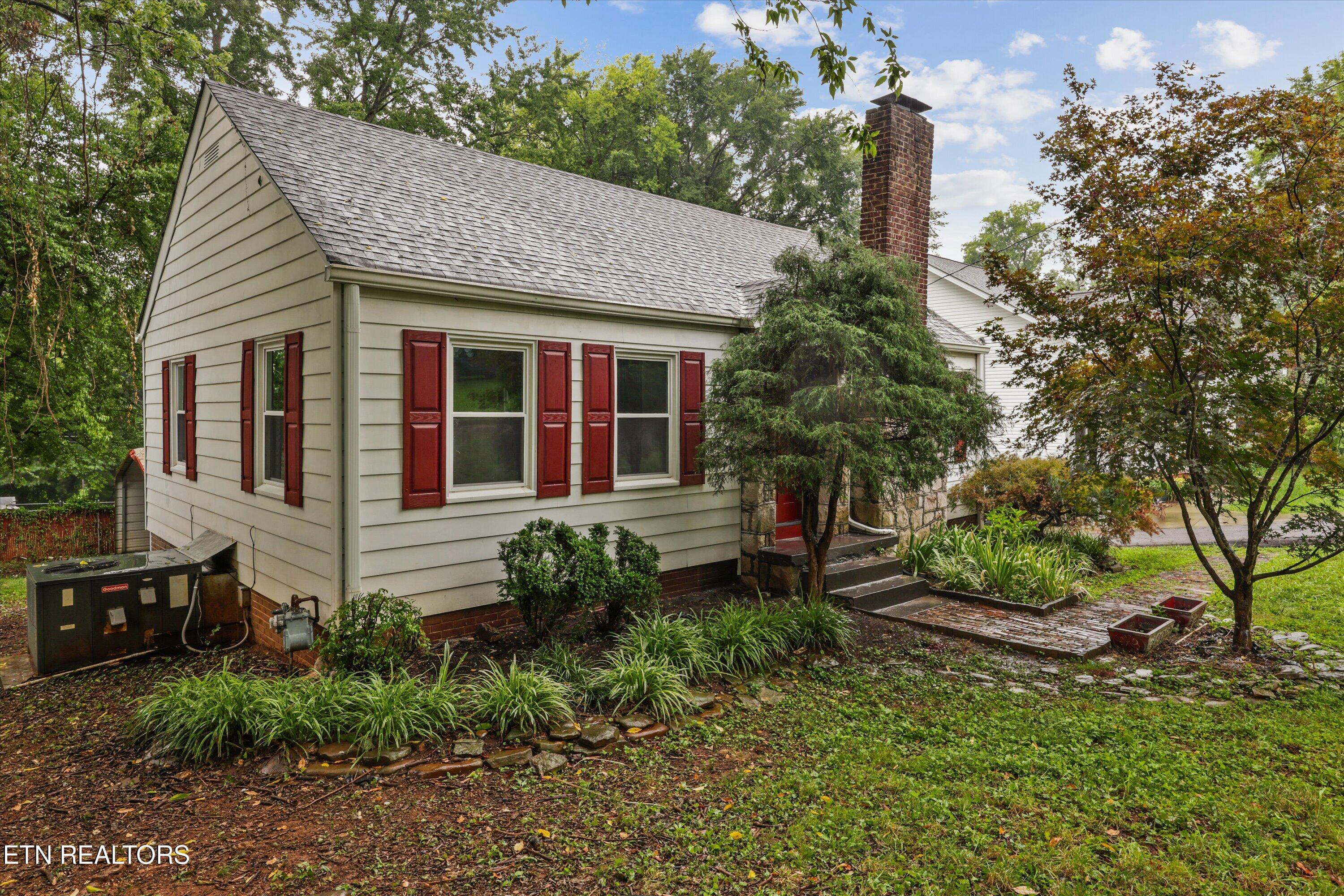 1204 Morningside Avenue Maryville TN 37804