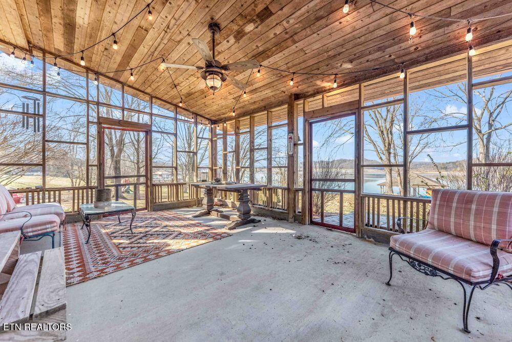 450 Emory River Road Harriman TN 37748