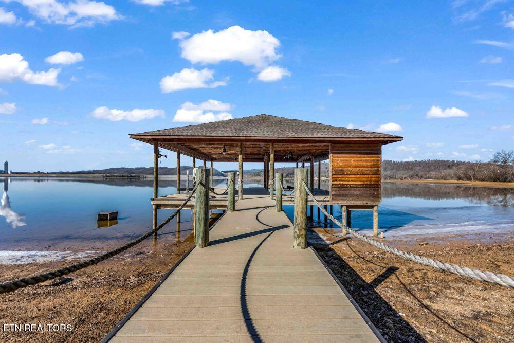 450 Emory River Road Harriman TN 37748