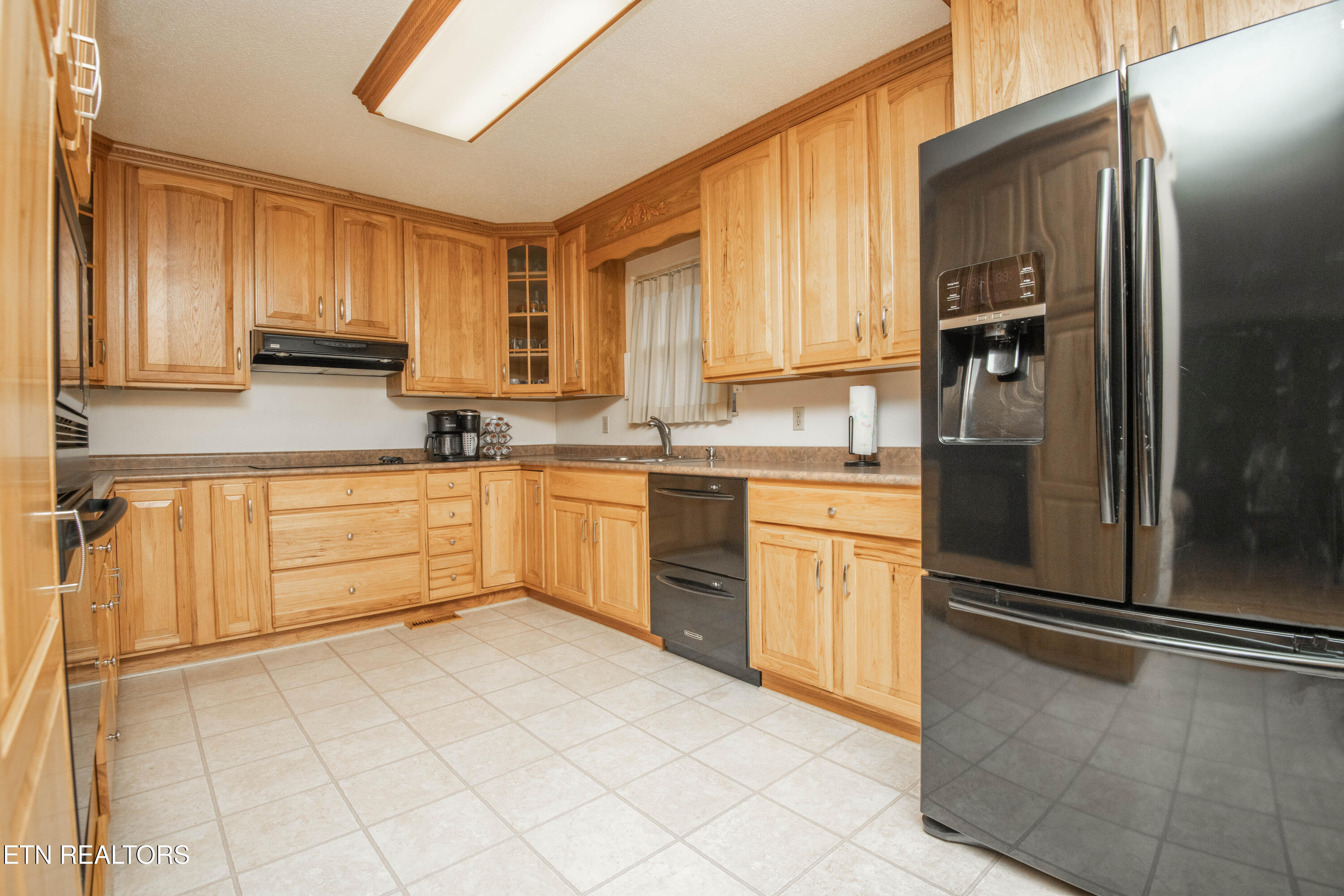 4335 Bird Road Lenoir City TN 37771