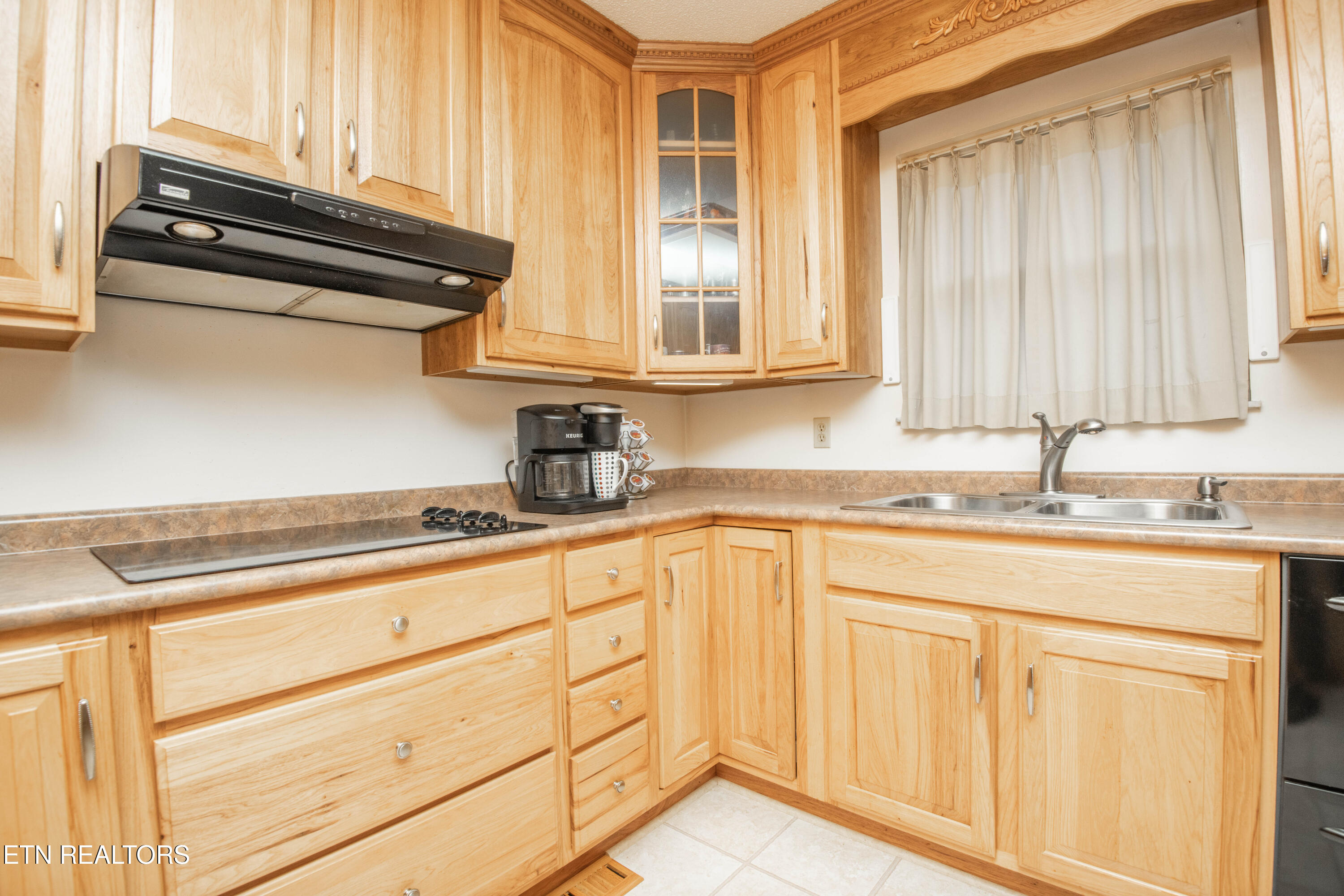 4335 Bird Road Lenoir City TN 37771