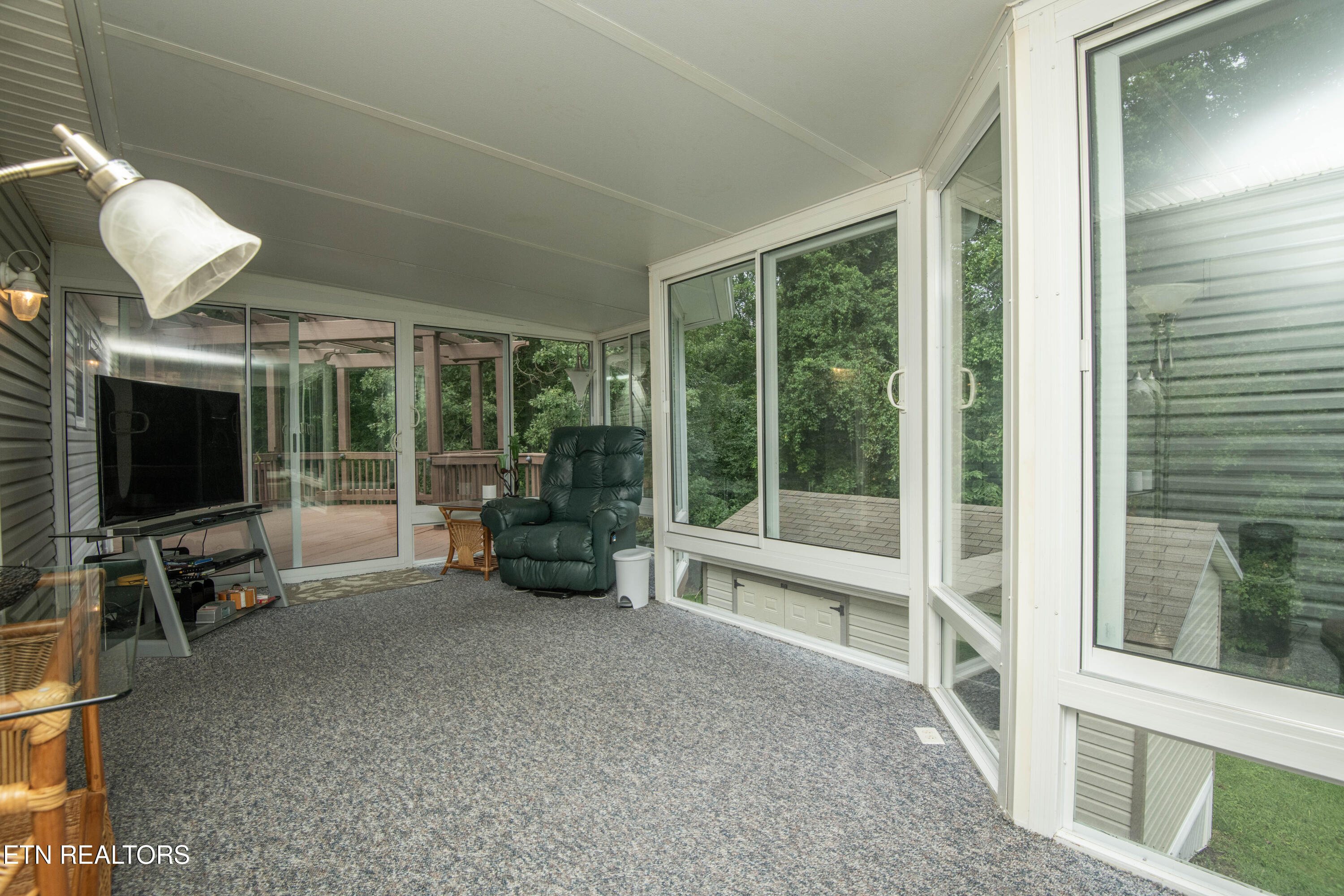 4335 Bird Road Lenoir City TN 37771