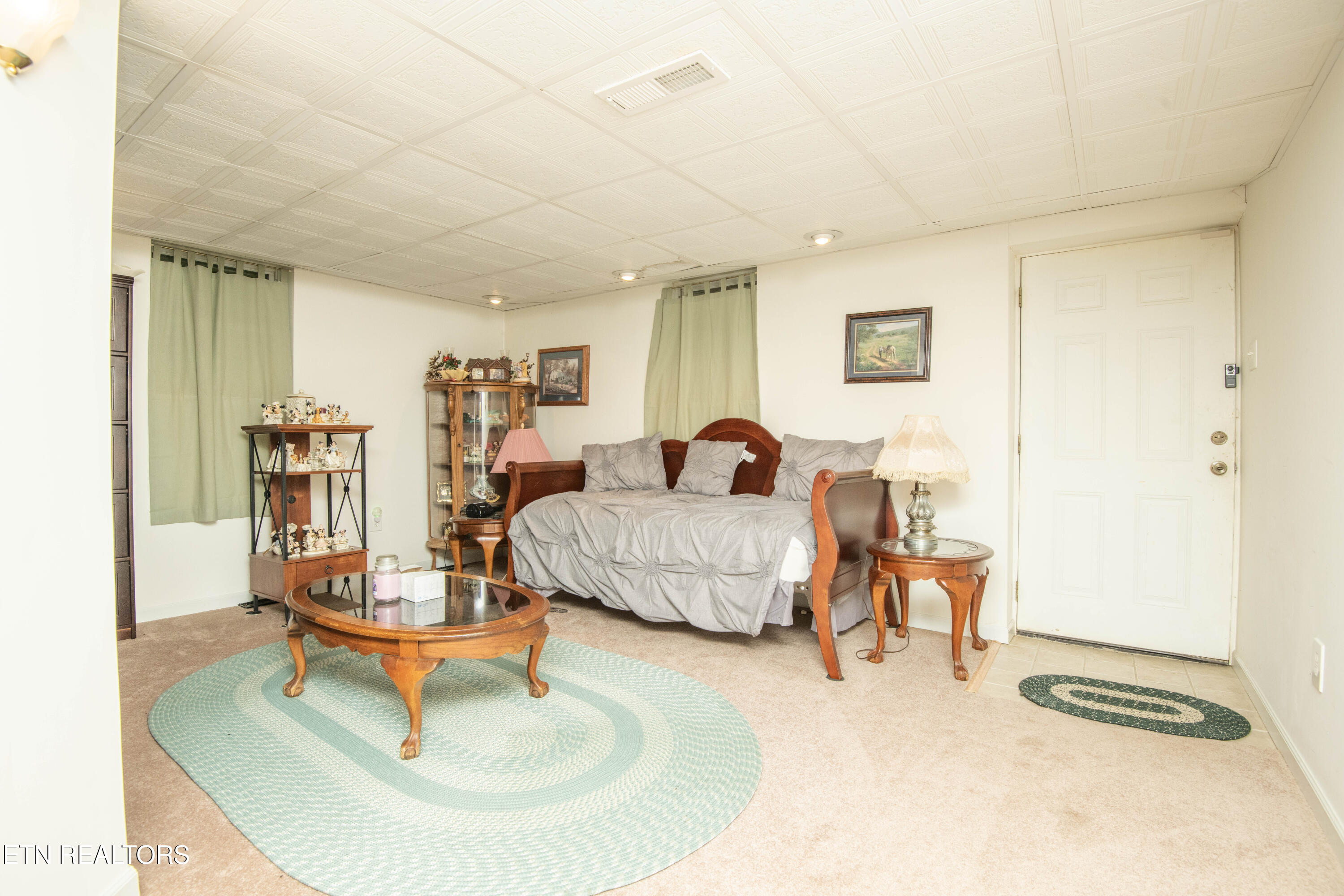 4335 Bird Road Lenoir City TN 37771