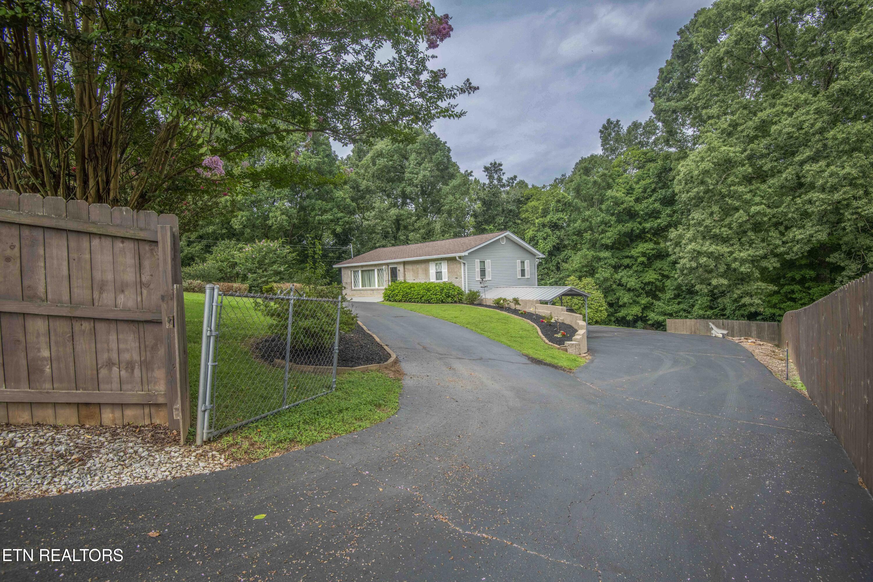 4335 Bird Road Lenoir City TN 37771