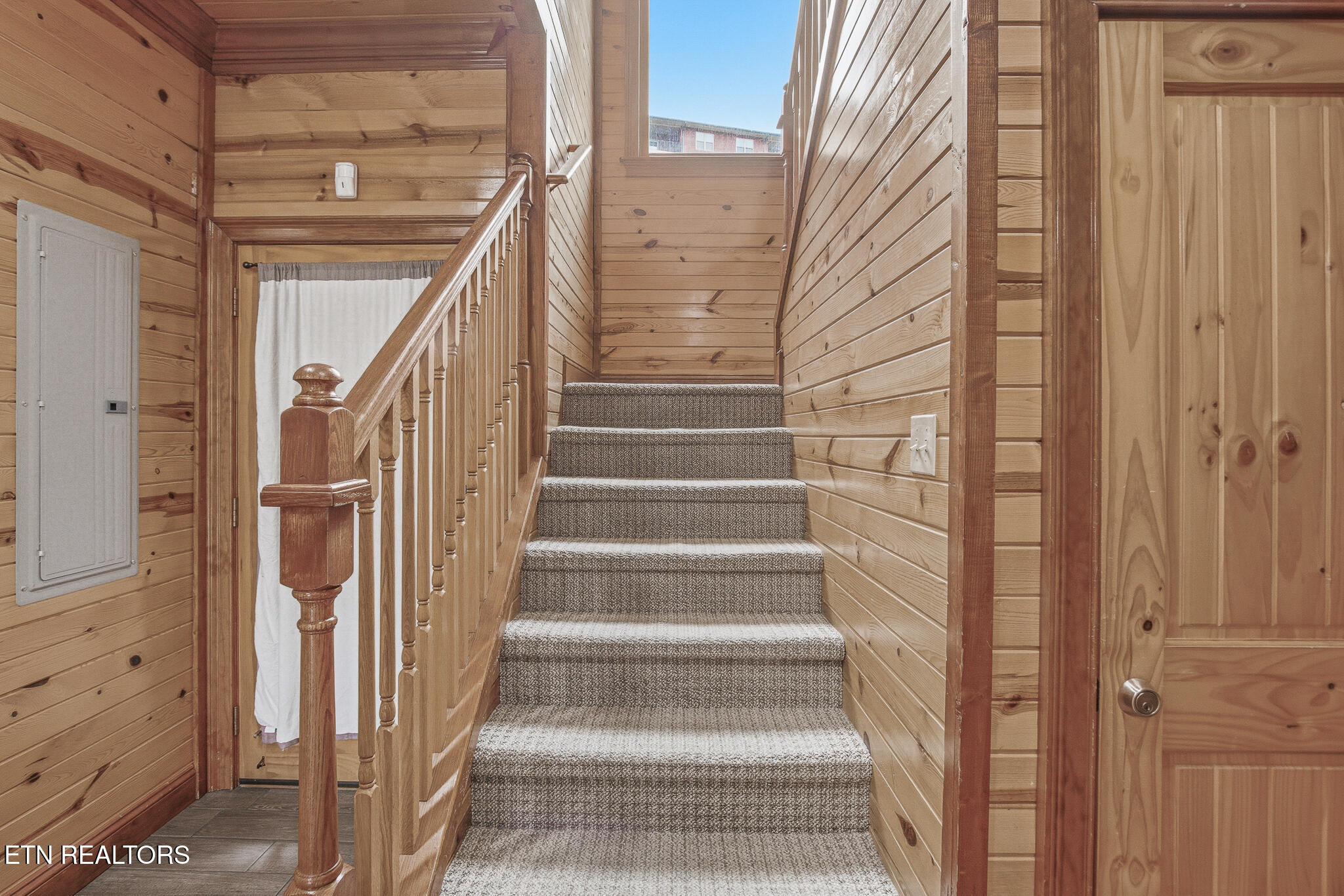 460 Big Bear Way Pigeon Forge TN 37863