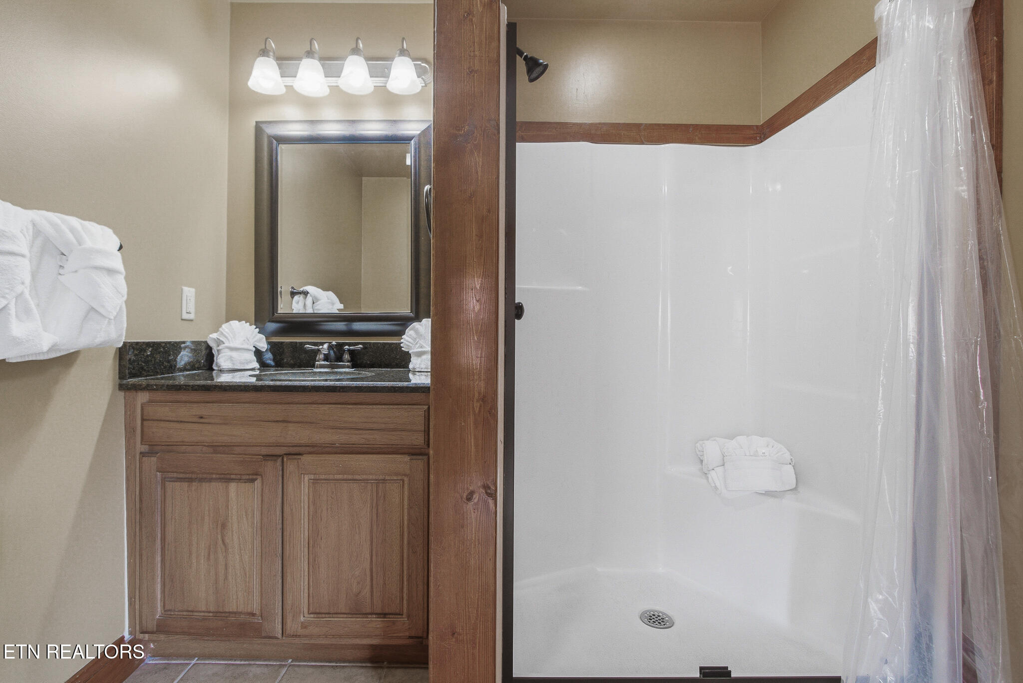 460 Big Bear Way Pigeon Forge TN 37863