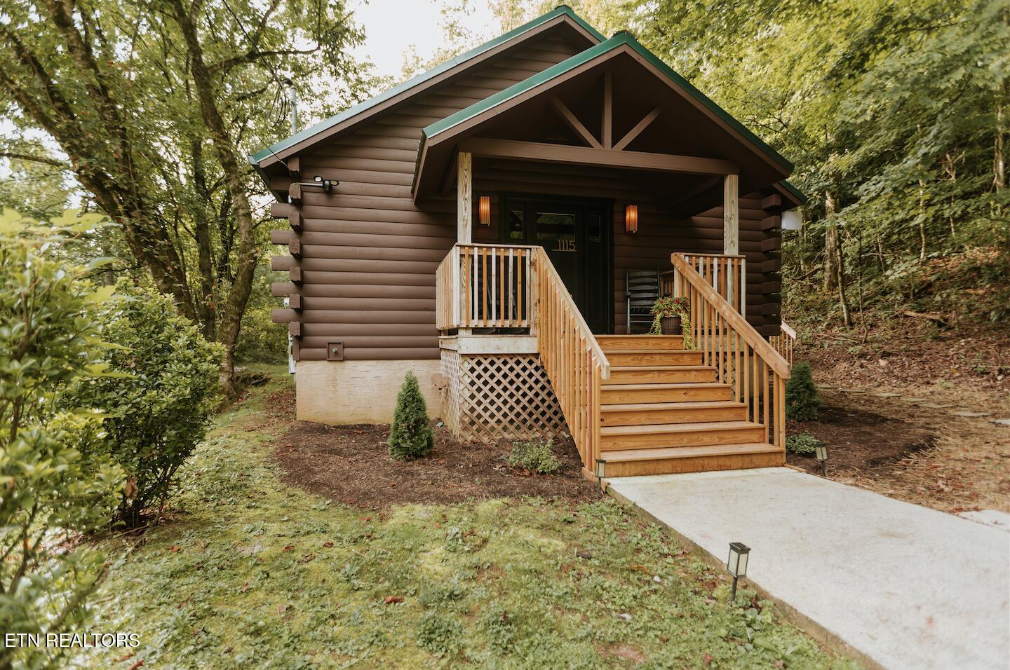 1115 Rocky Top Ridge Way Sevierville TN 37876