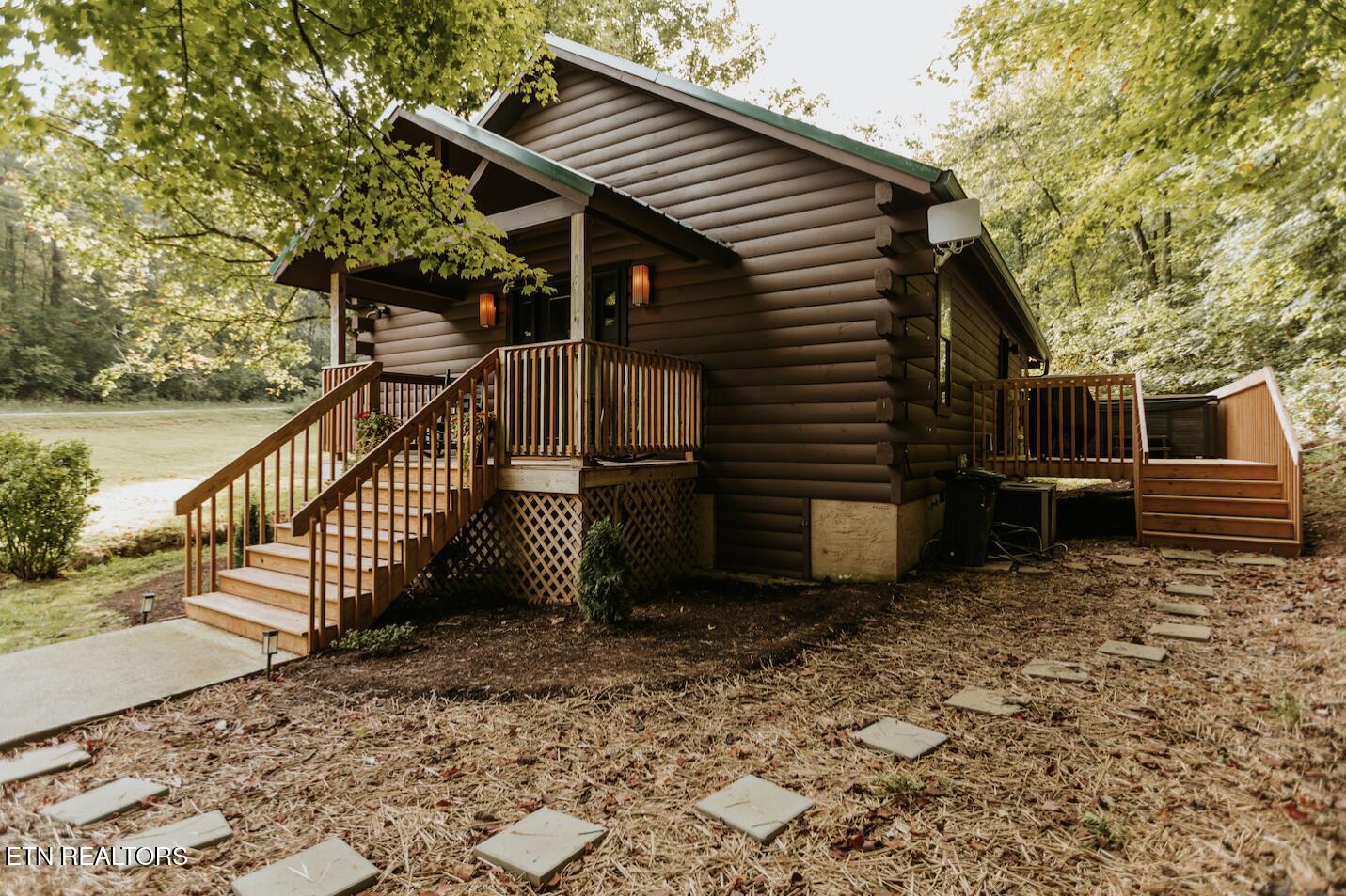 1115 Rocky Top Ridge Way Sevierville TN 37876