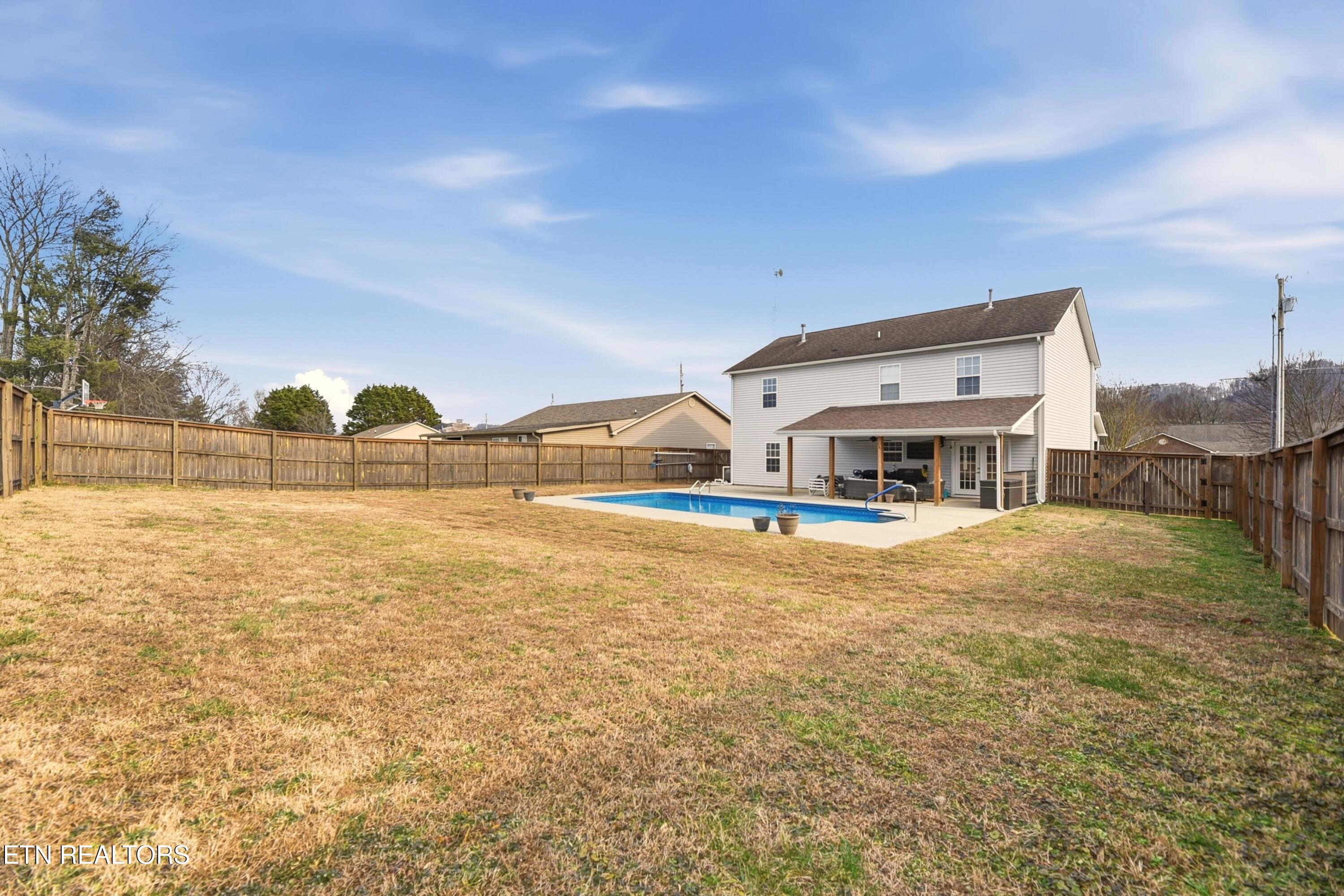 117 Elizabethton Way Clinton TN 37716