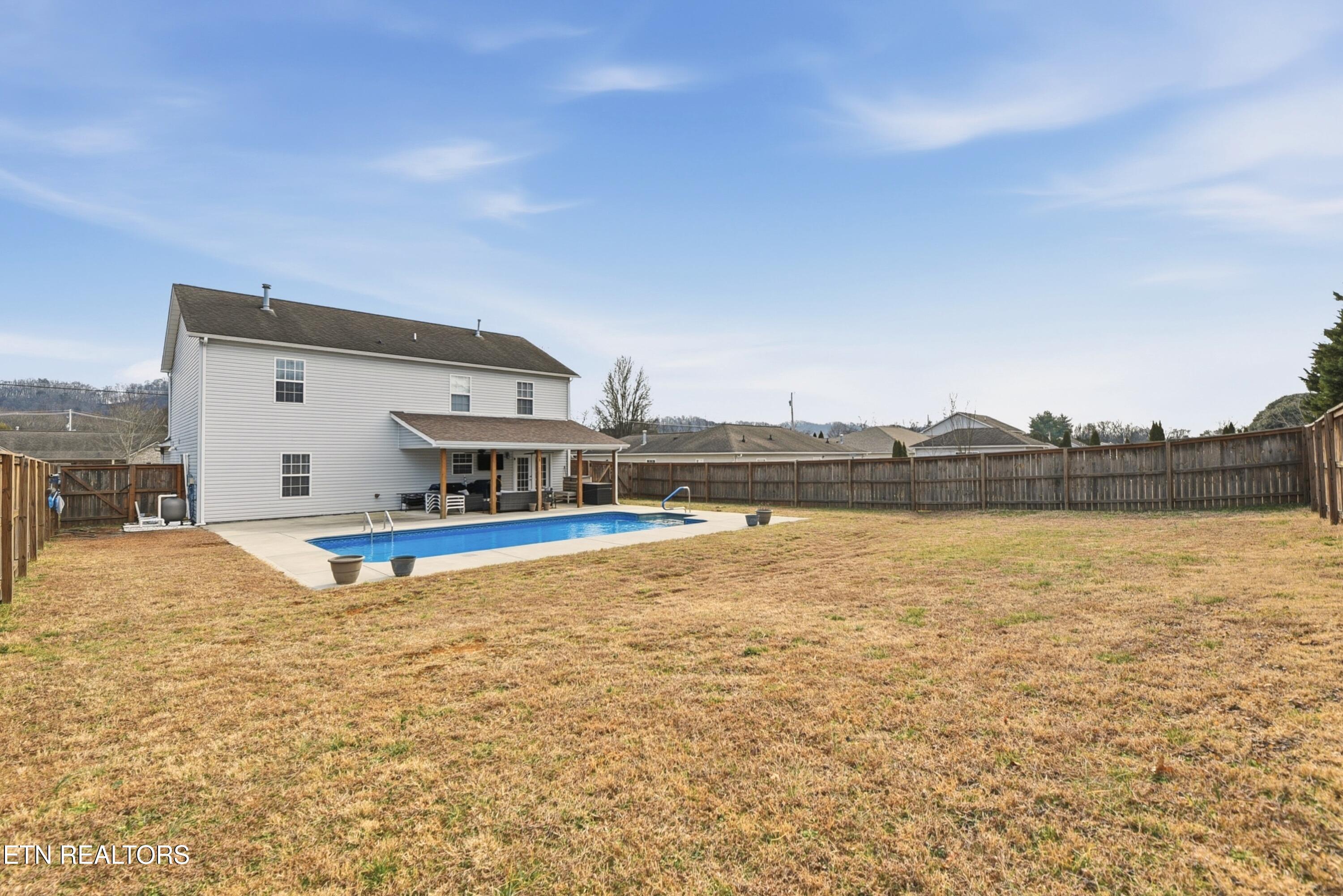 117 Elizabethton Way Clinton TN 37716