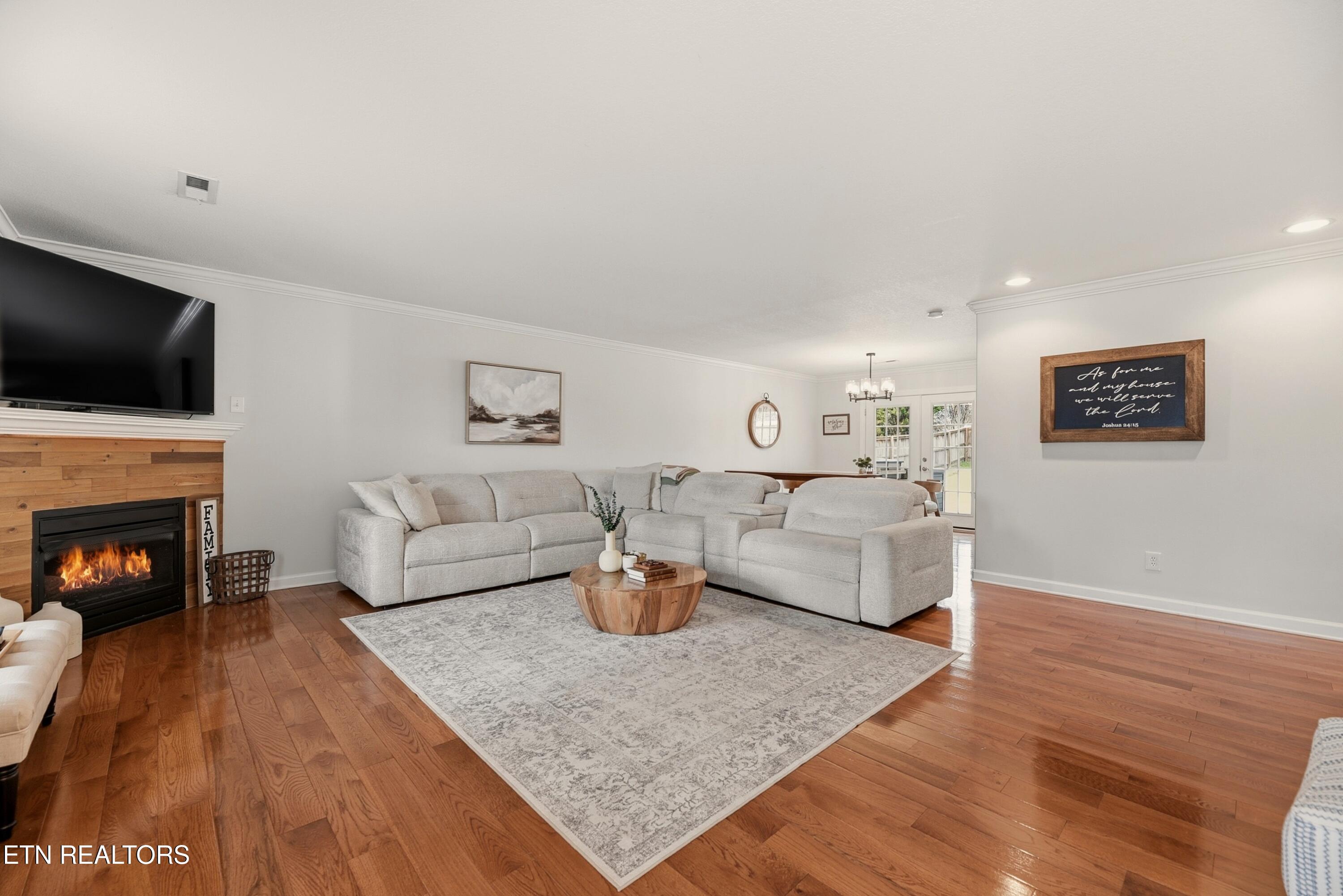 117 Elizabethton Way Clinton TN 37716