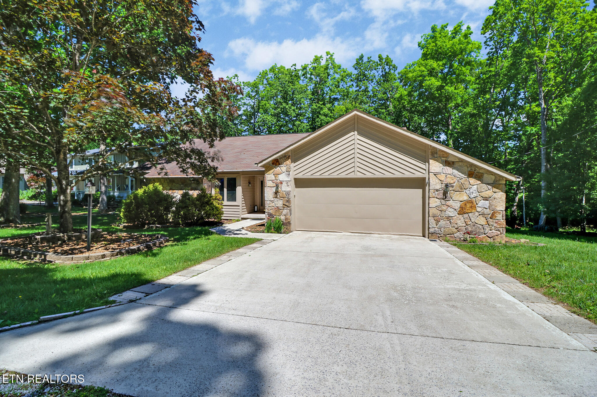 116 Rolling Green Drive Crossville TN 38558