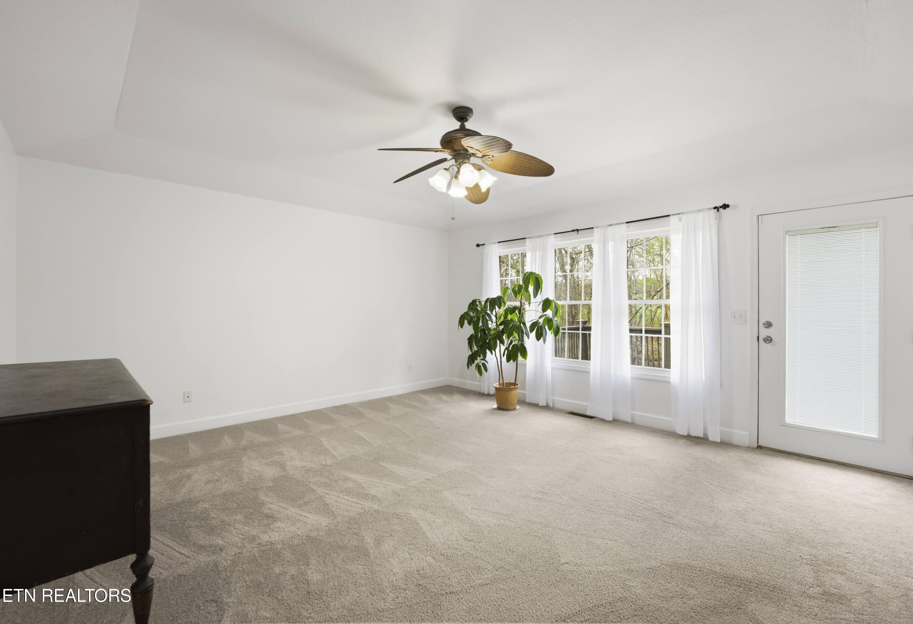 55 Rocky Lane Crossville TN 38571