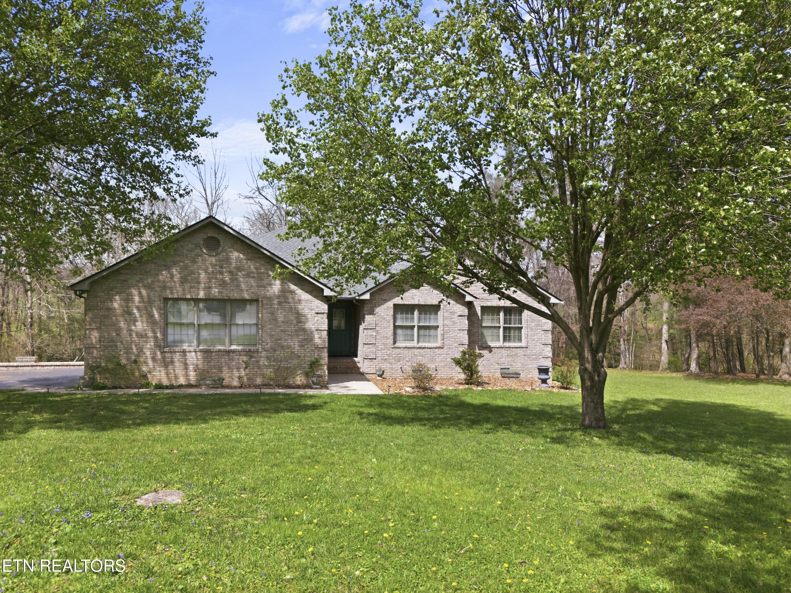 55 Rocky Lane Crossville TN 38571