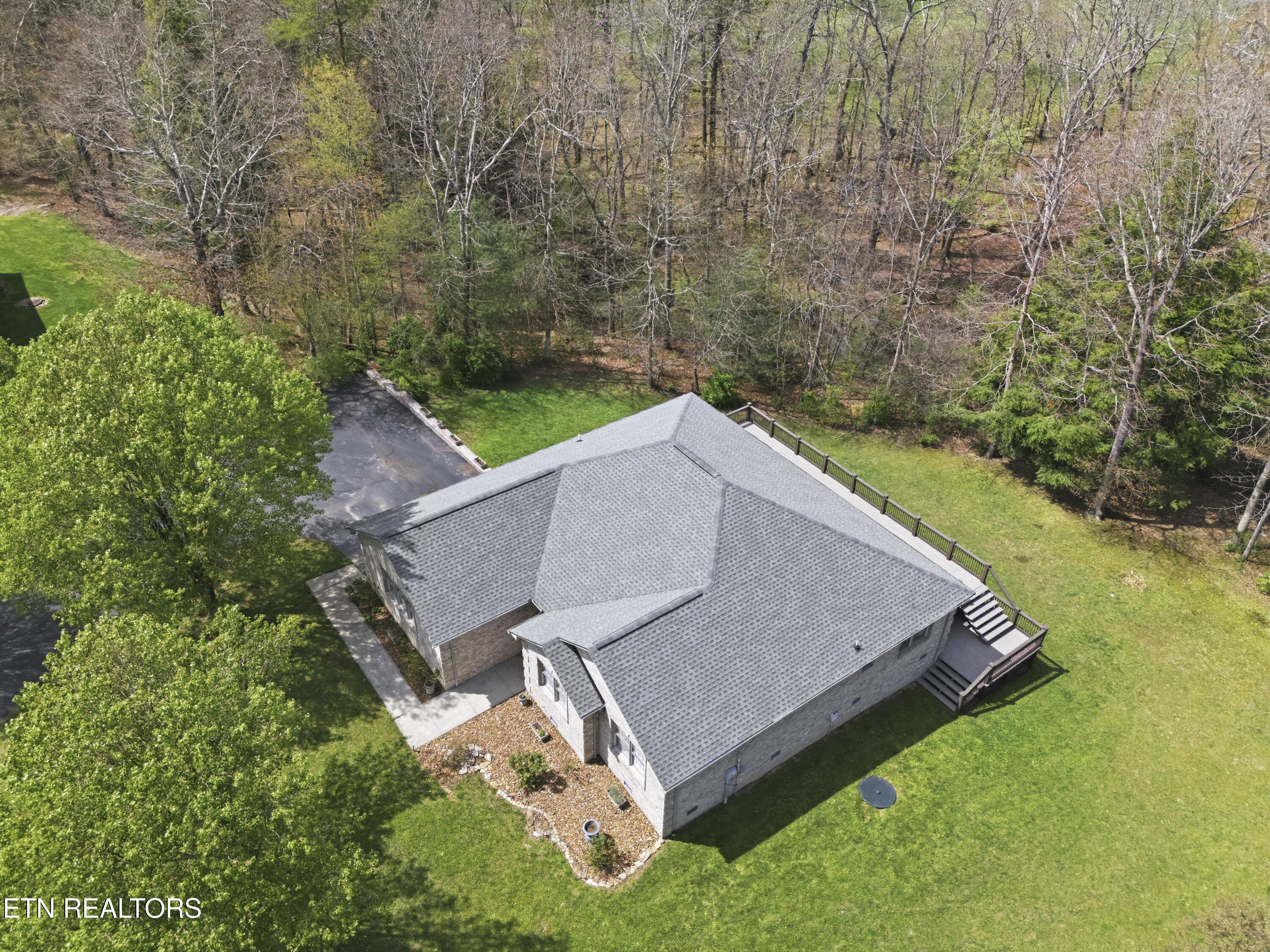 55 Rocky Lane Crossville TN 38571