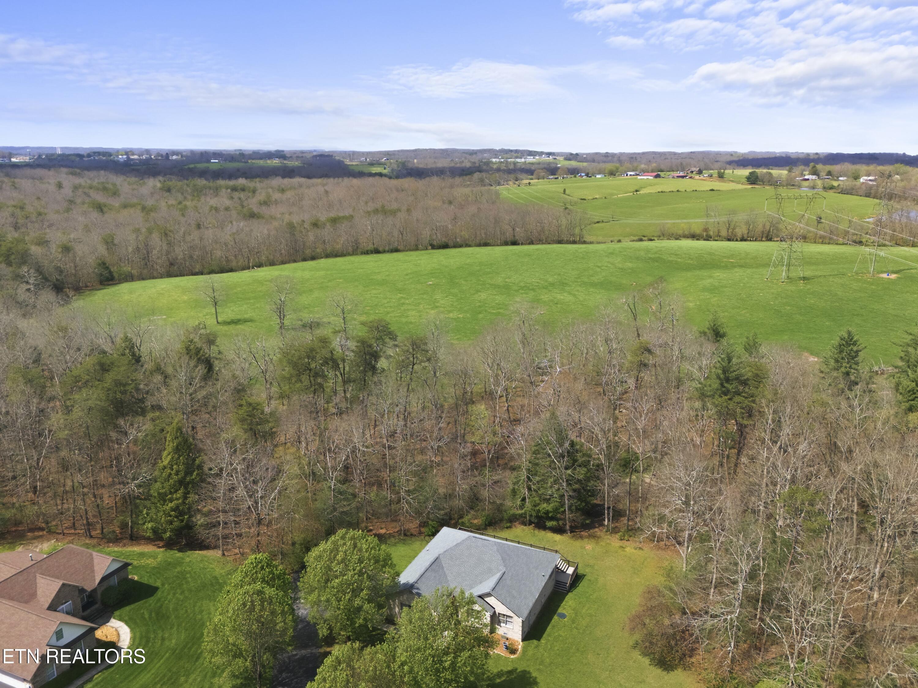 55 Rocky Lane Crossville TN 38571