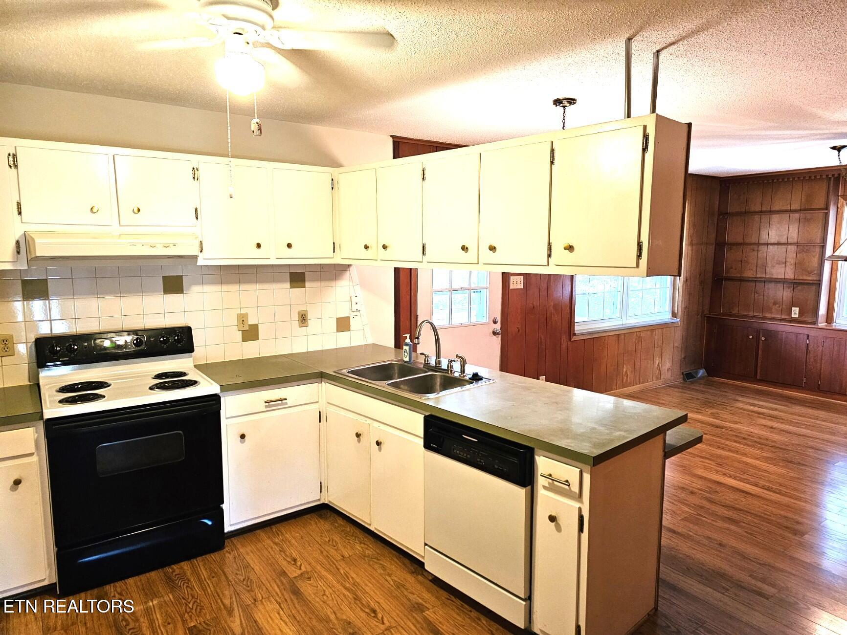 406 Montvale Station Road Maryville TN 37803