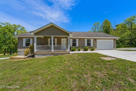 347 Flat Hollow Road Speedwell TN 37870