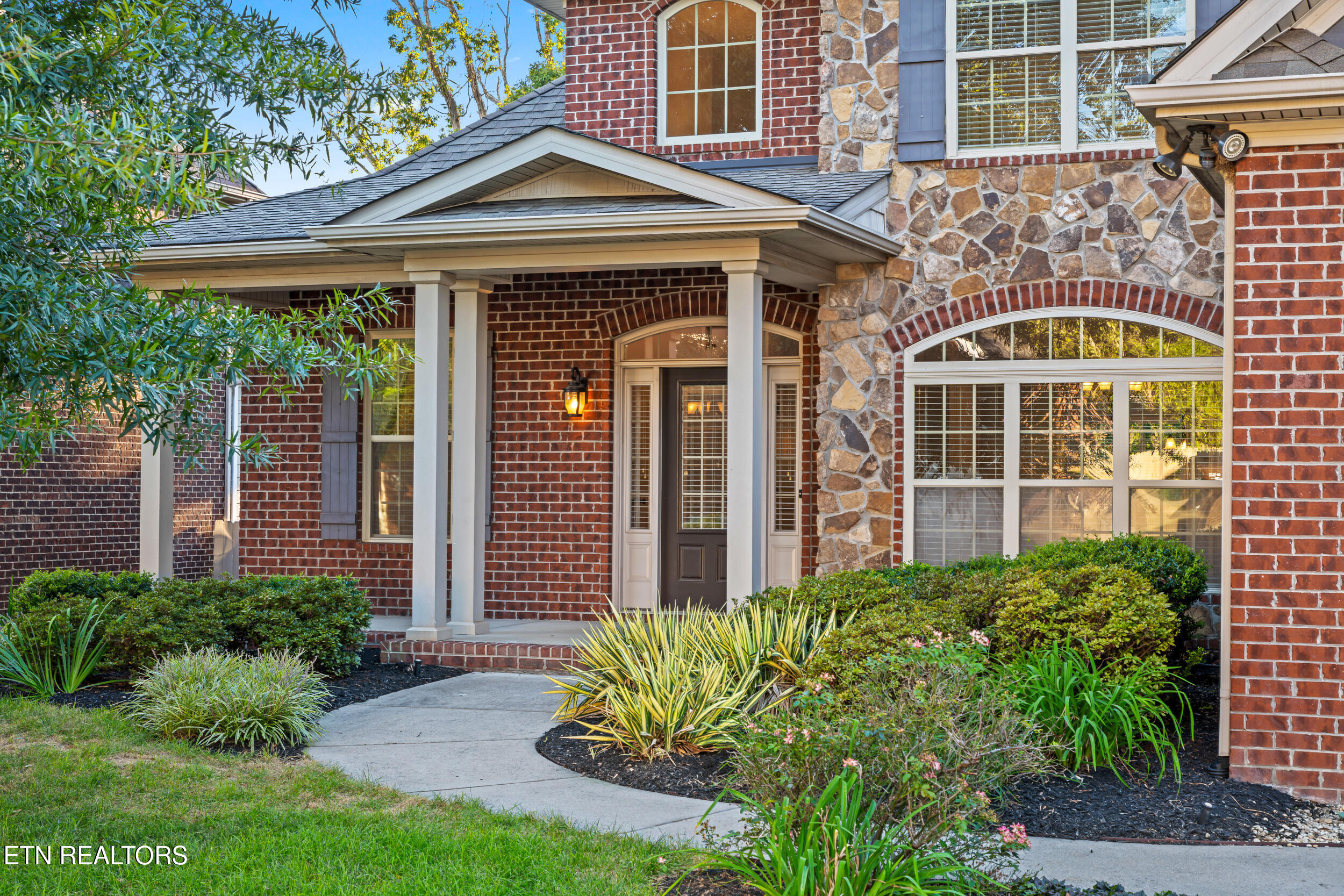 1127 Whisper Trace Lane Knoxville TN 37919