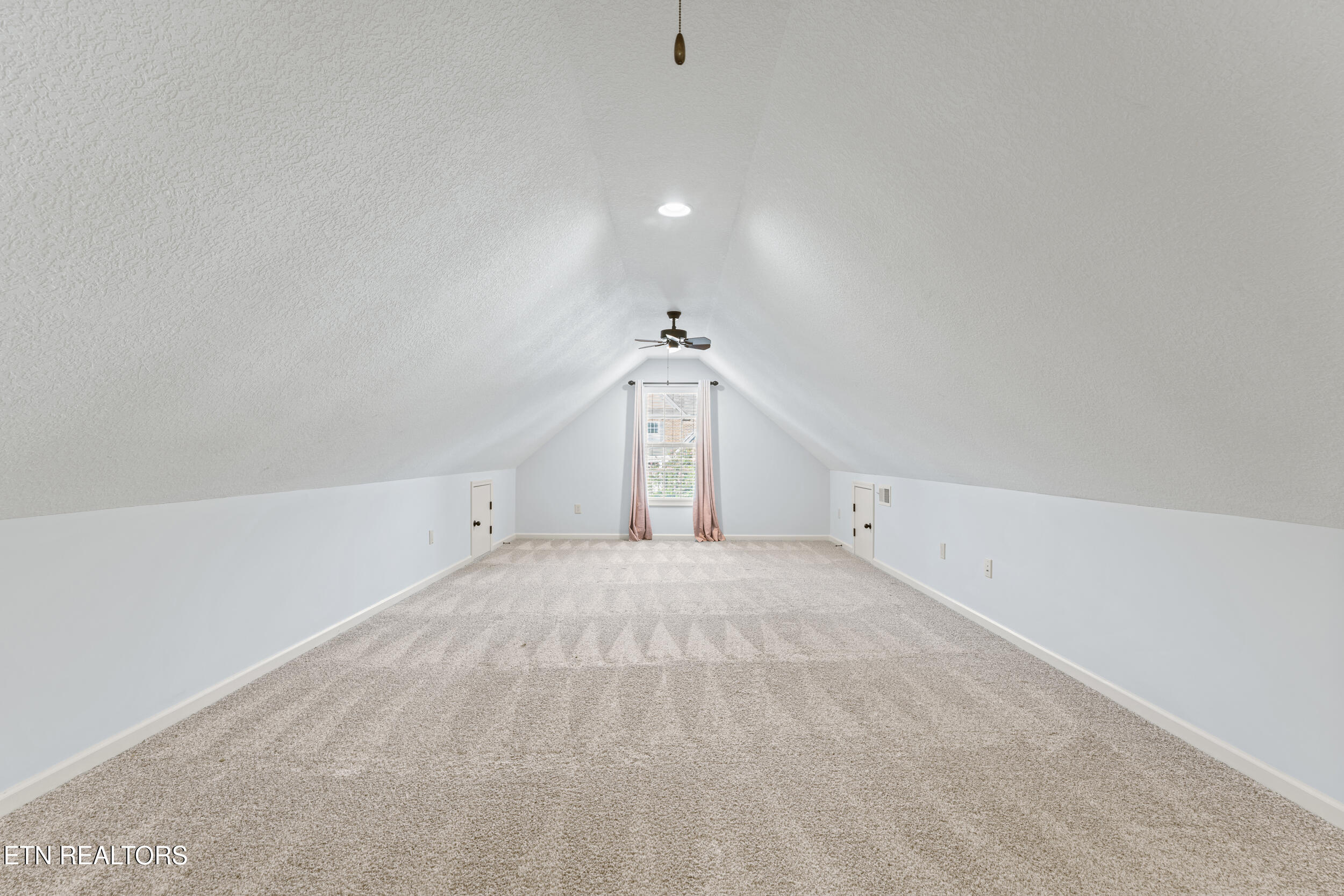 1127 Whisper Trace Lane Knoxville TN 37919