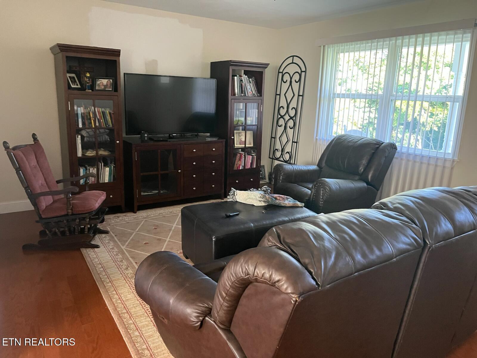 311 Sandy Hill Circle Lafollette TN 37766