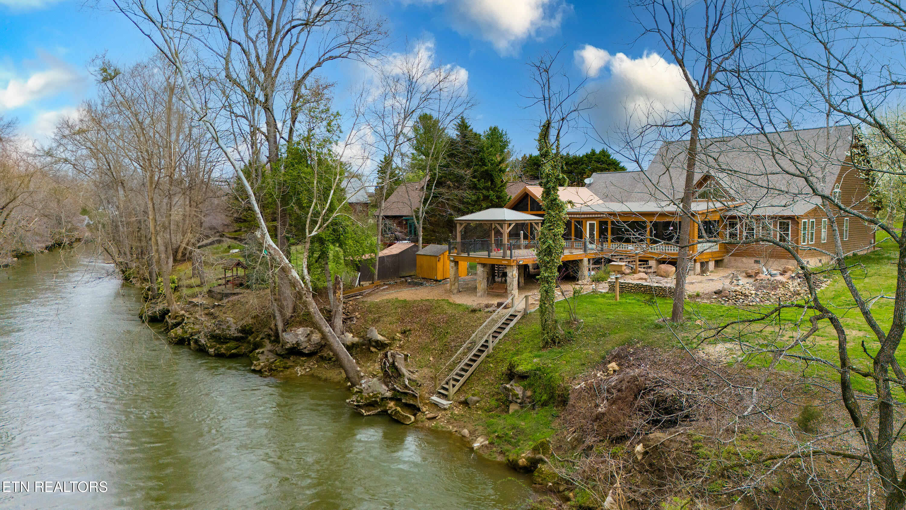 1956 Pittman Center Road Sevierville TN 37876