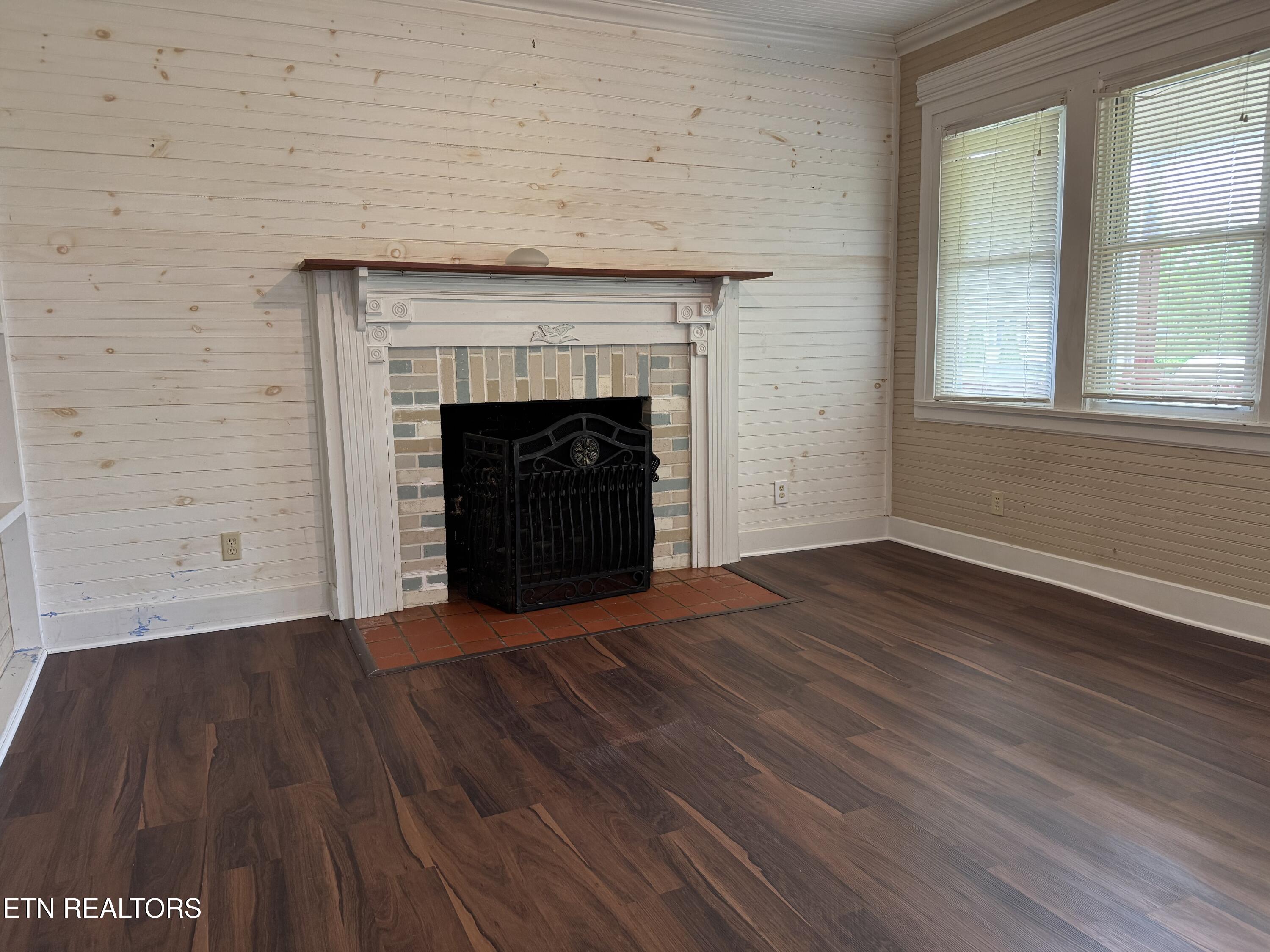 6688 Morganton Road Greenback TN 37742