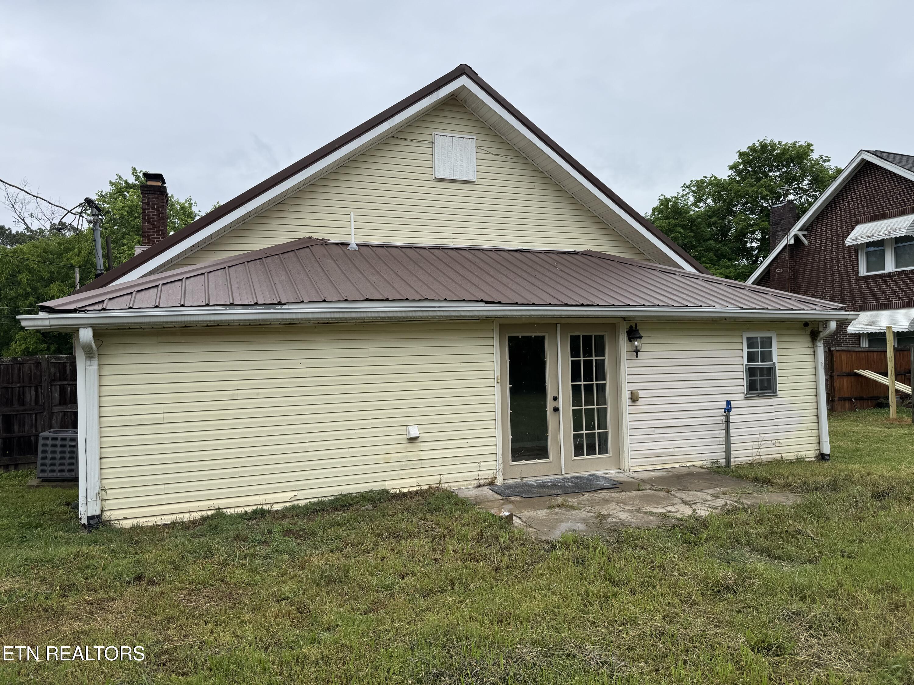 6688 Morganton Road Greenback TN 37742