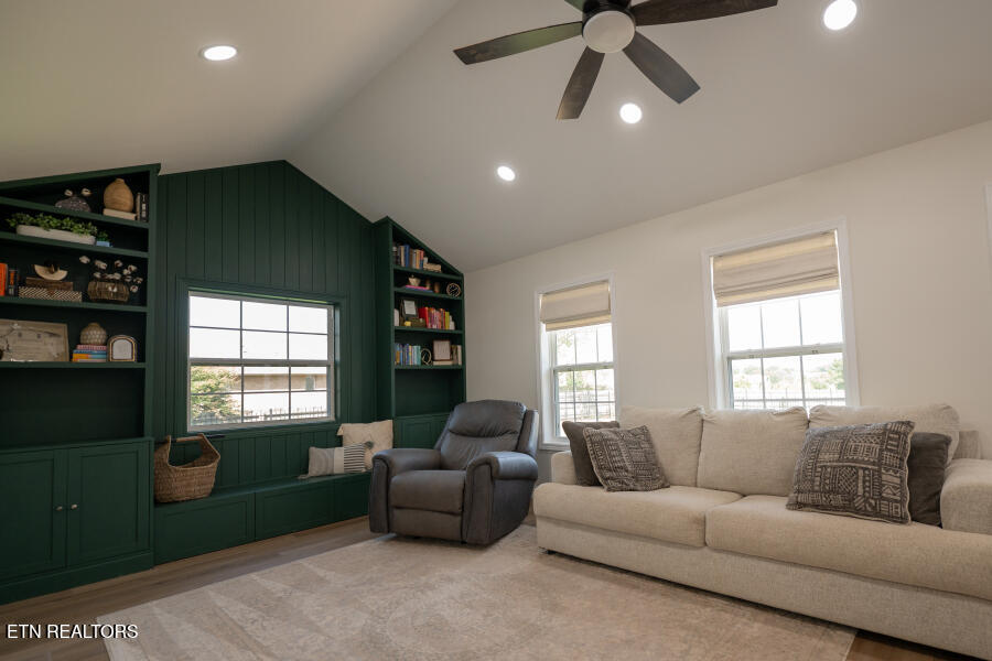409 Hiddenbrook Lane Maryville TN 37804
