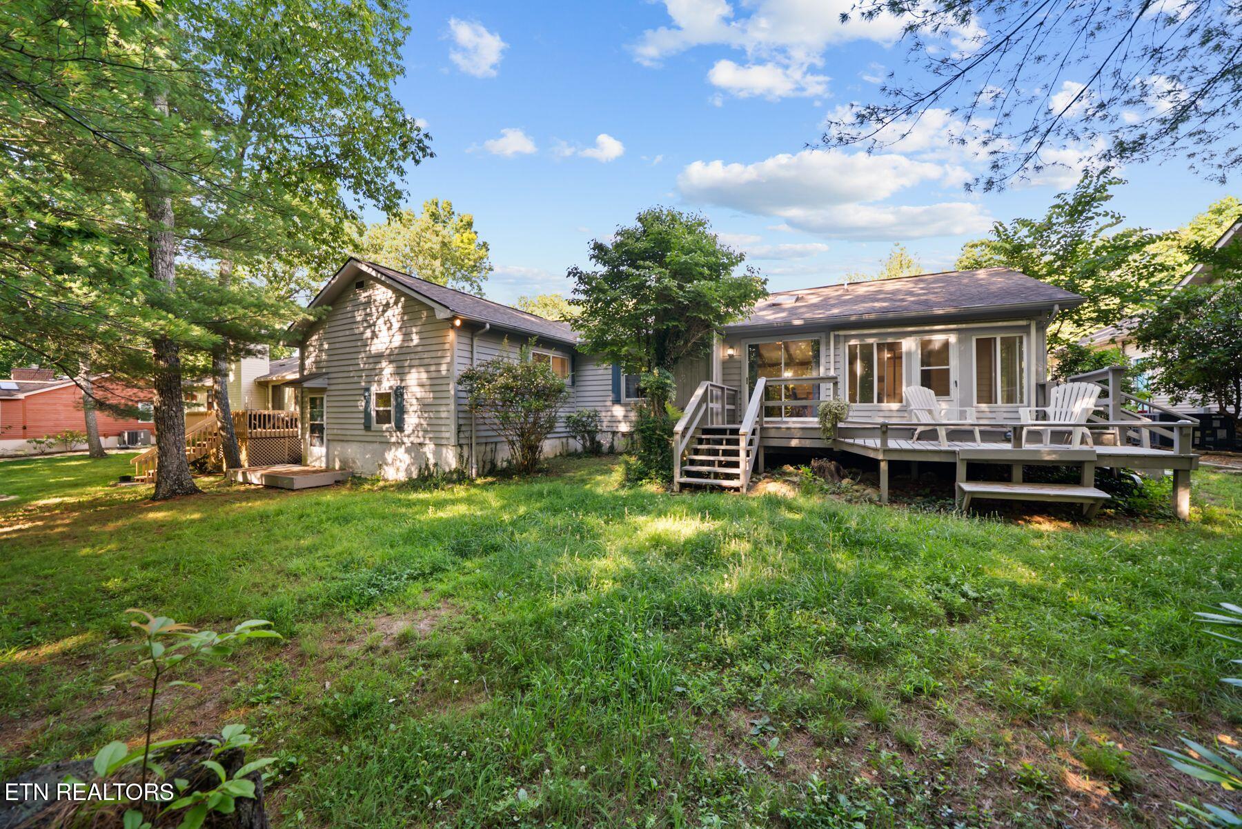 16 Trafalgar Lane Crossville TN 38558