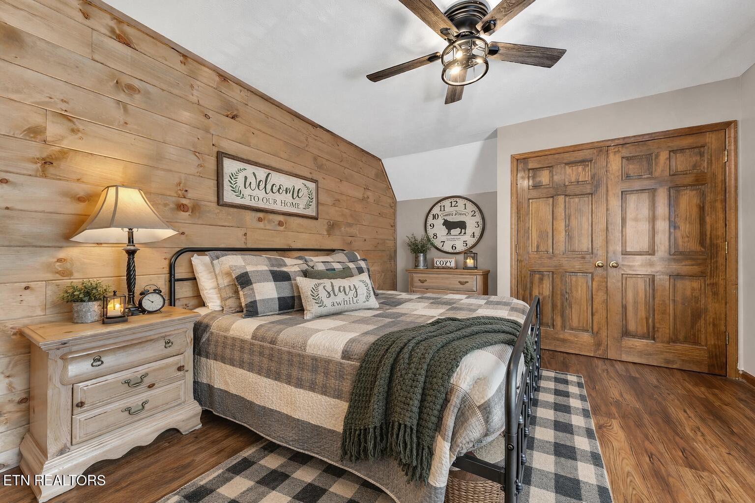 2733 Timber Way Pigeon Forge TN 37863