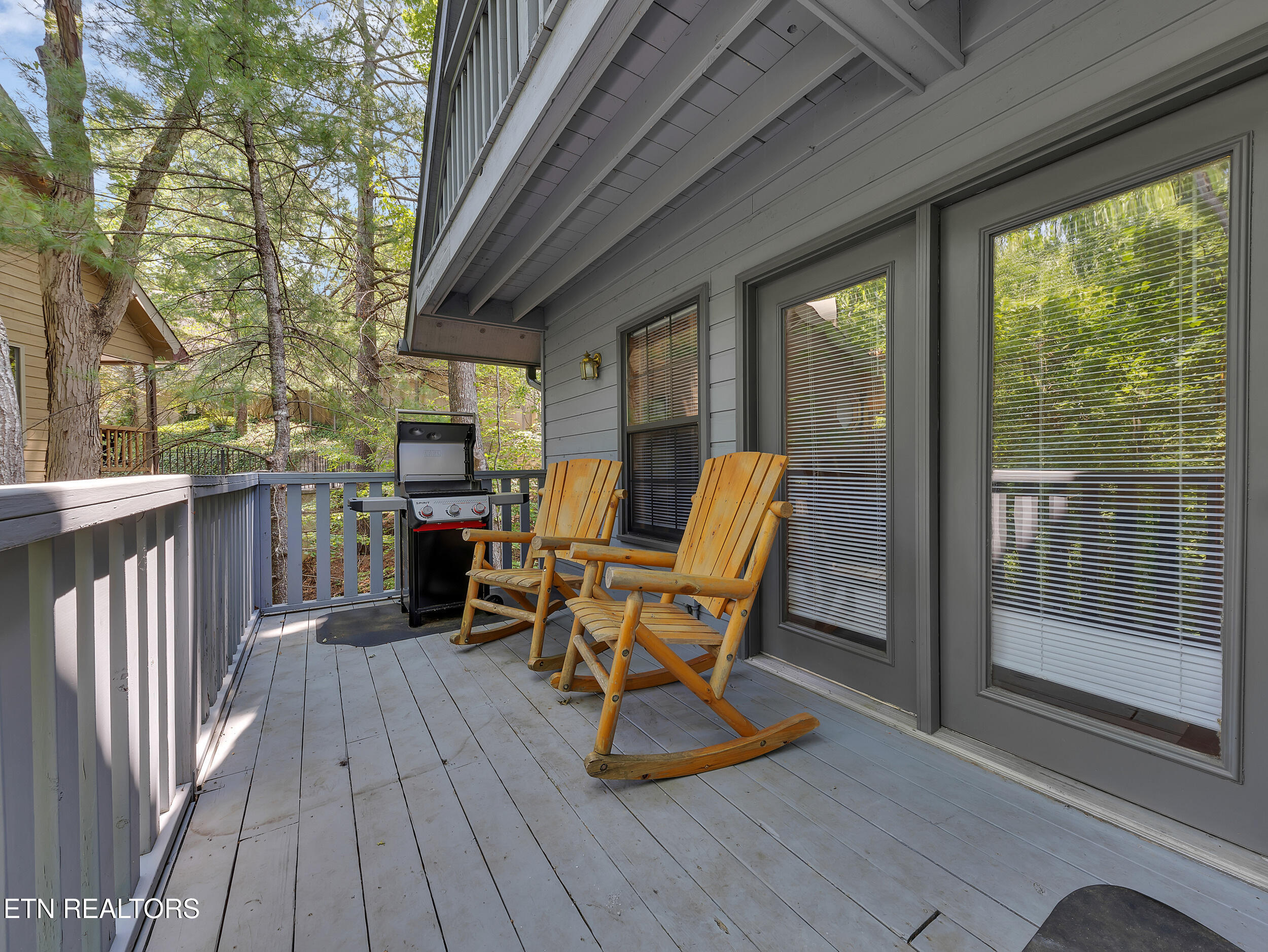 2733 Timber Way Pigeon Forge TN 37863