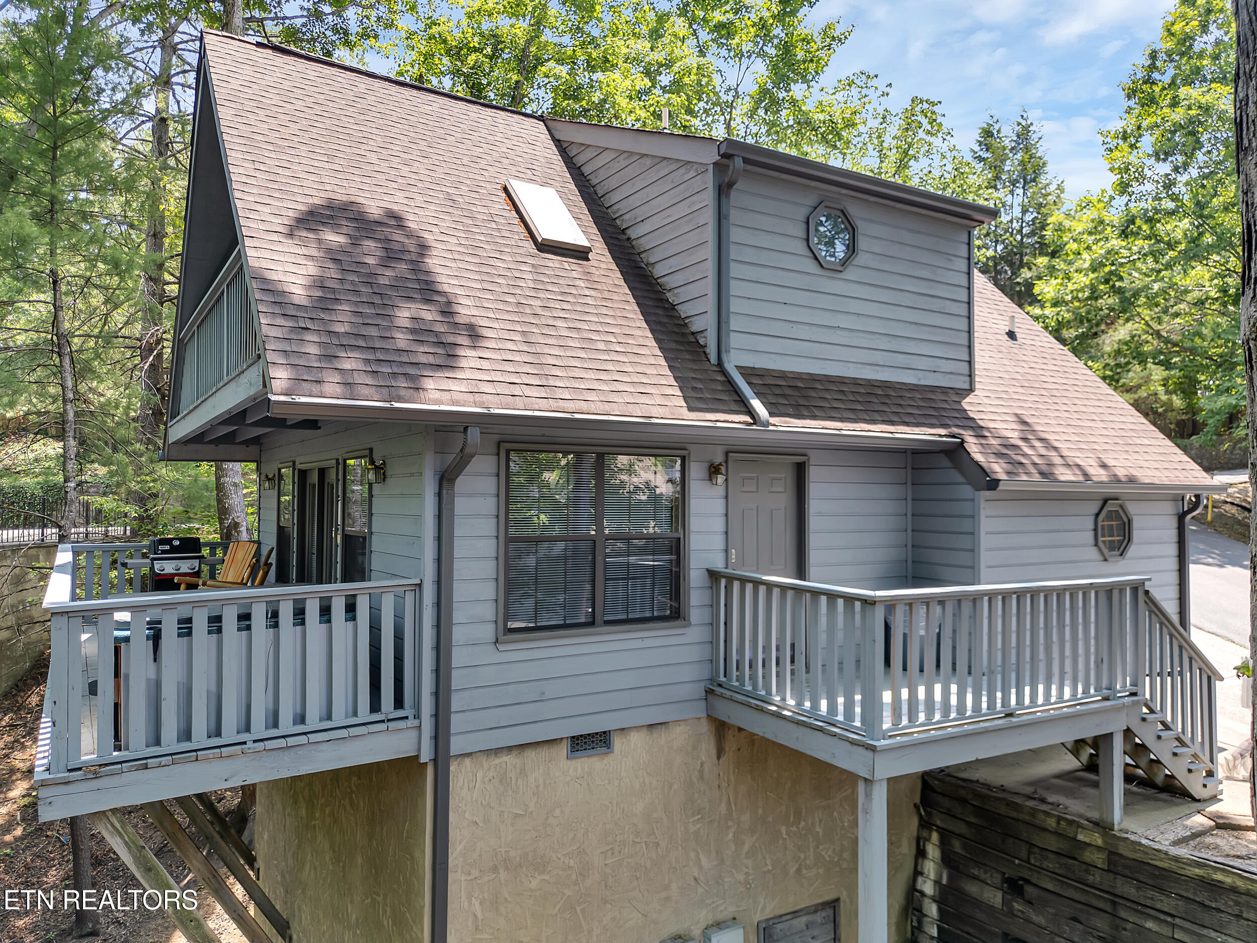 2733 Timber Way Pigeon Forge TN 37863
