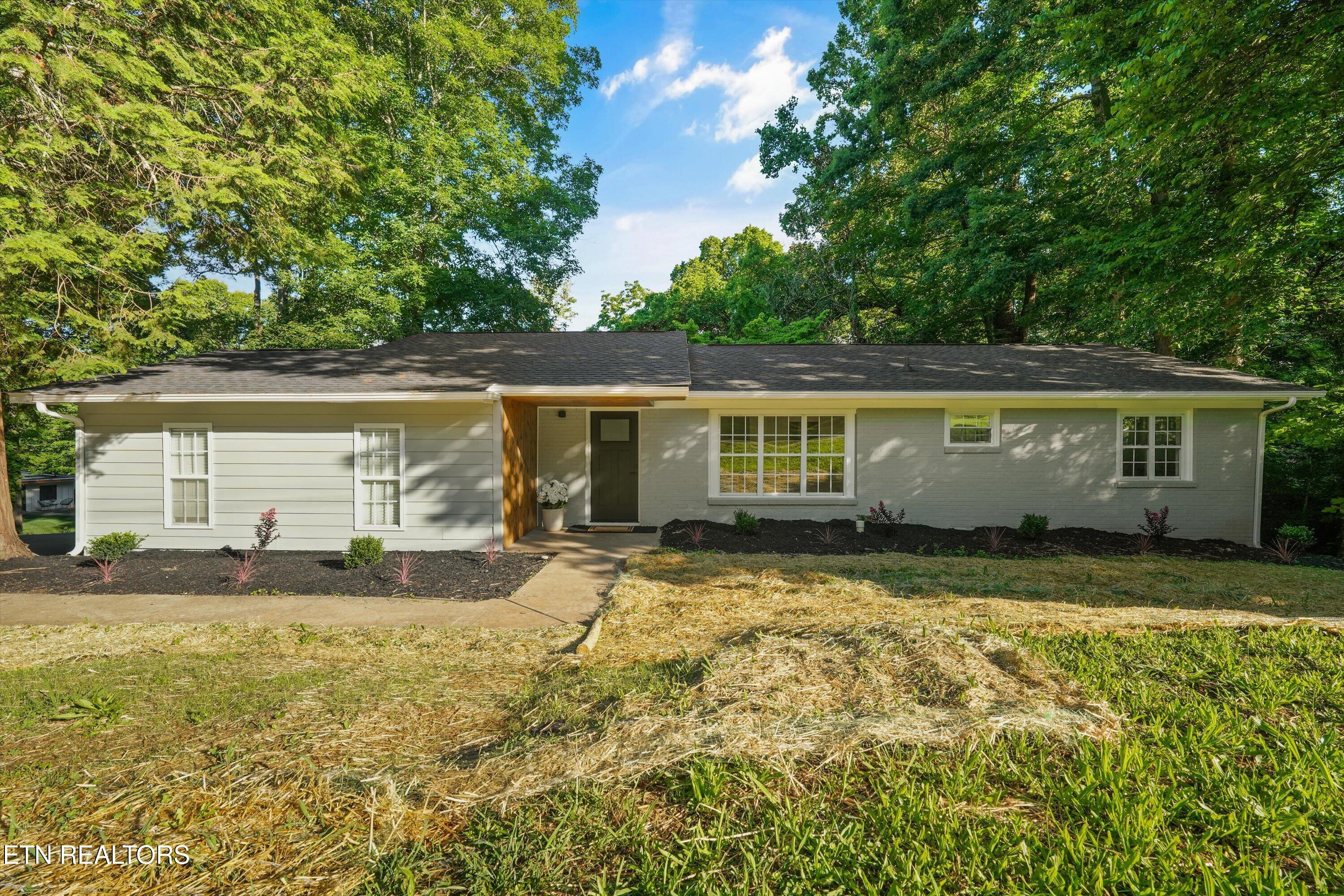 1221 Huntington Road Knoxville TN 37919