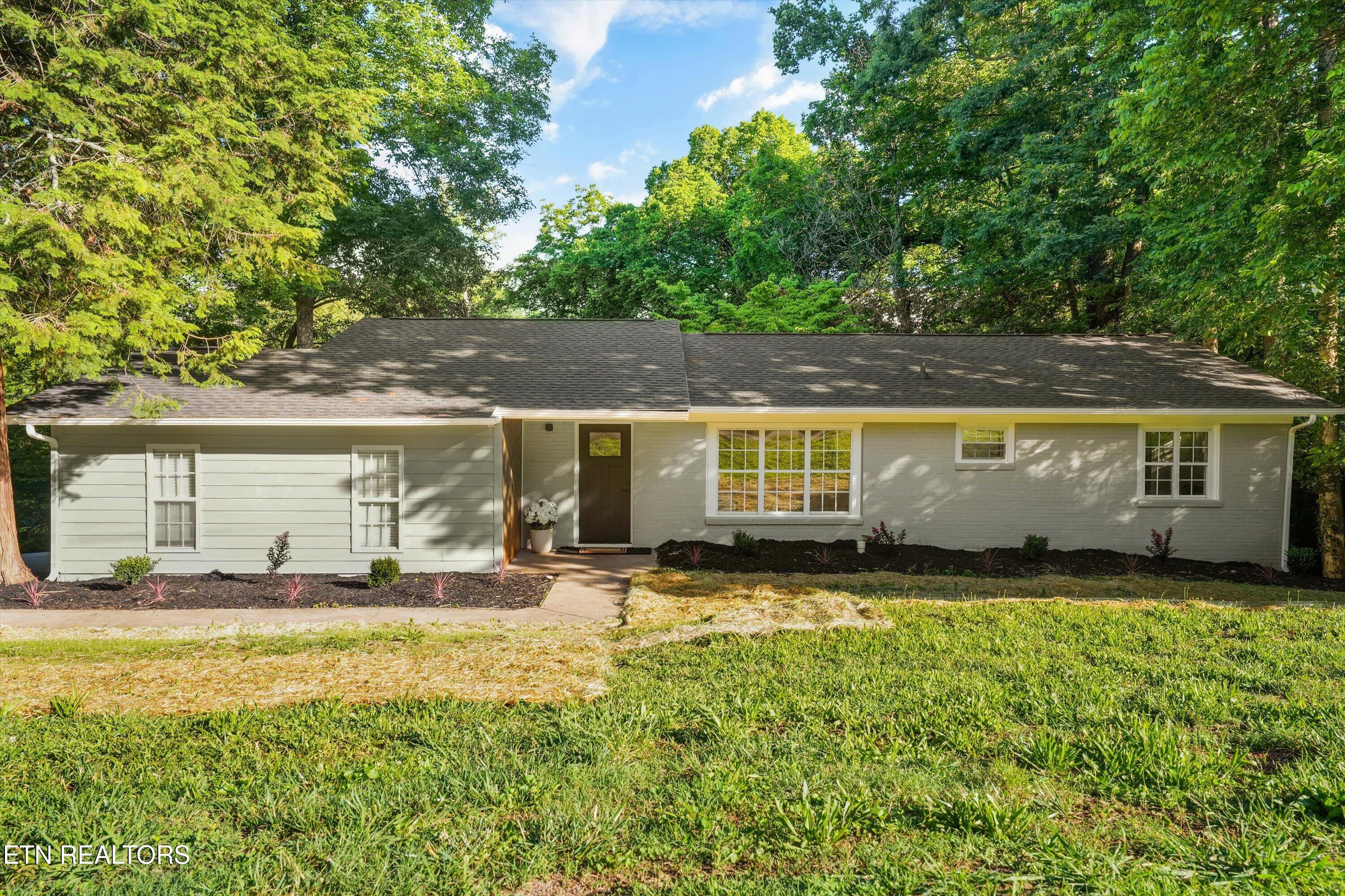 1221 Huntington Road Knoxville TN 37919