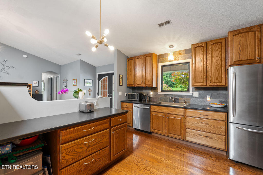 7425 Casselberry Circle Corryton TN 37721